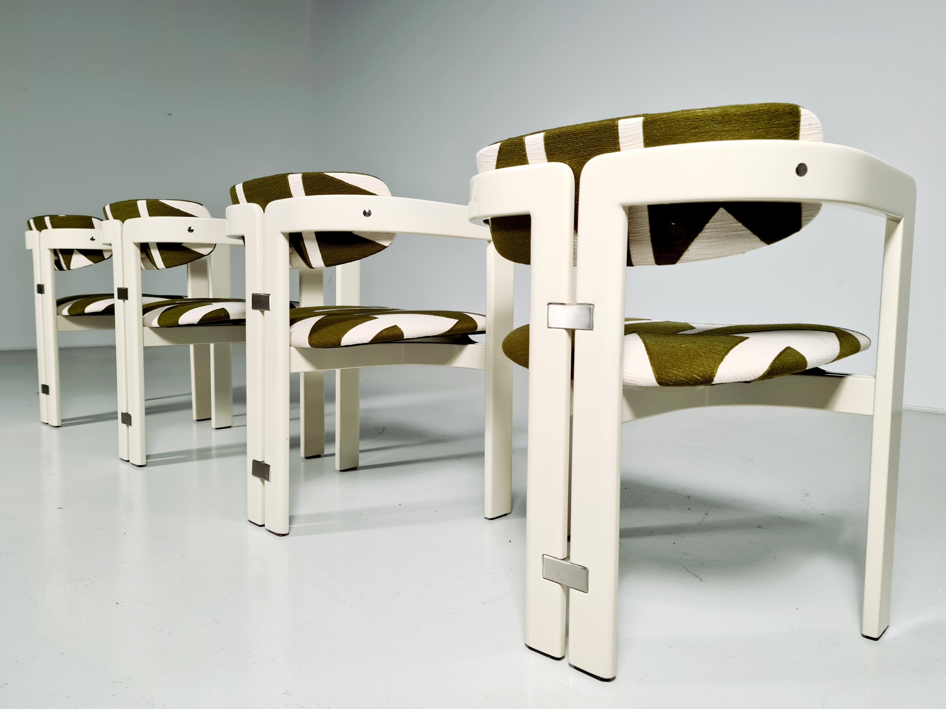 Set of 4 Augusto Savini 'Pamplona' Dining Chairs for Pozzi, 1970s In Good Condition In amstelveen, NL