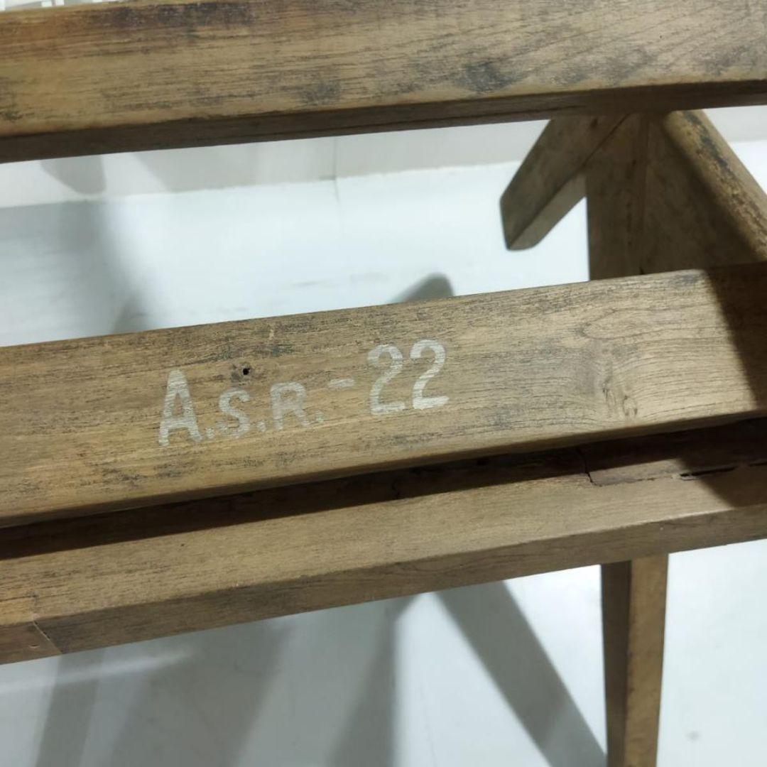 Fatto a mano Set di 4 autentiche sedie Pierre Jeanneret PJ-SI-29-A, Made in Chandigarh in vendita