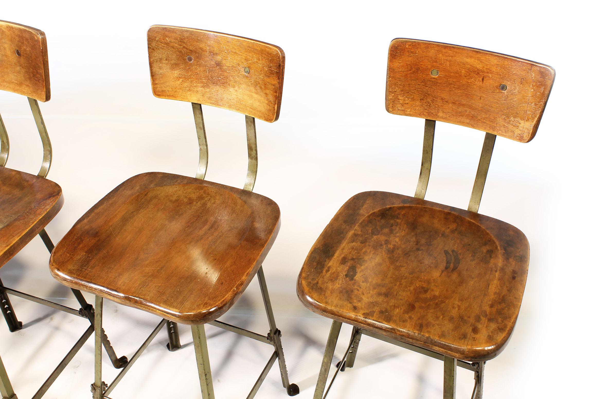 20th Century Set of 4 Authentic Vintage Industrial Shop Stools