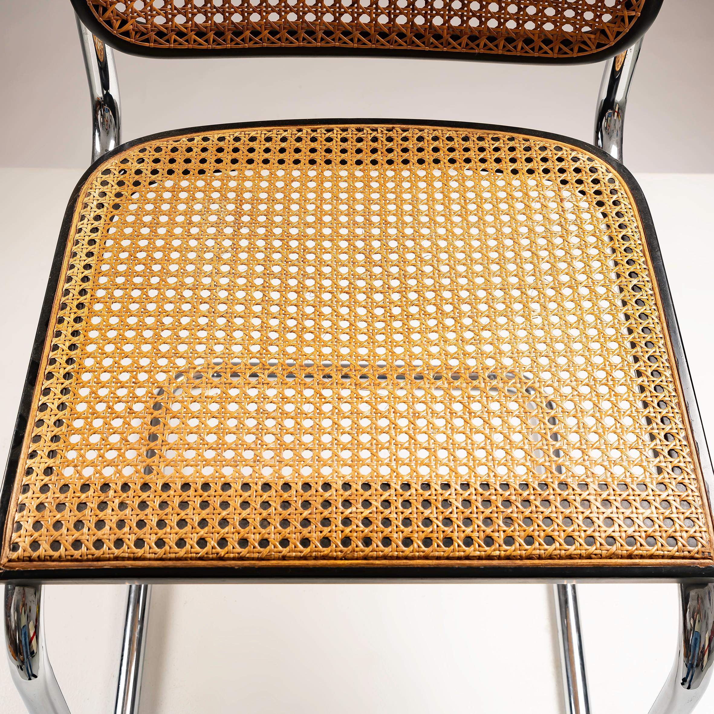 Late 20th Century Set of 4 B32 Cesca chairs Marcel Breuer design for Gavina