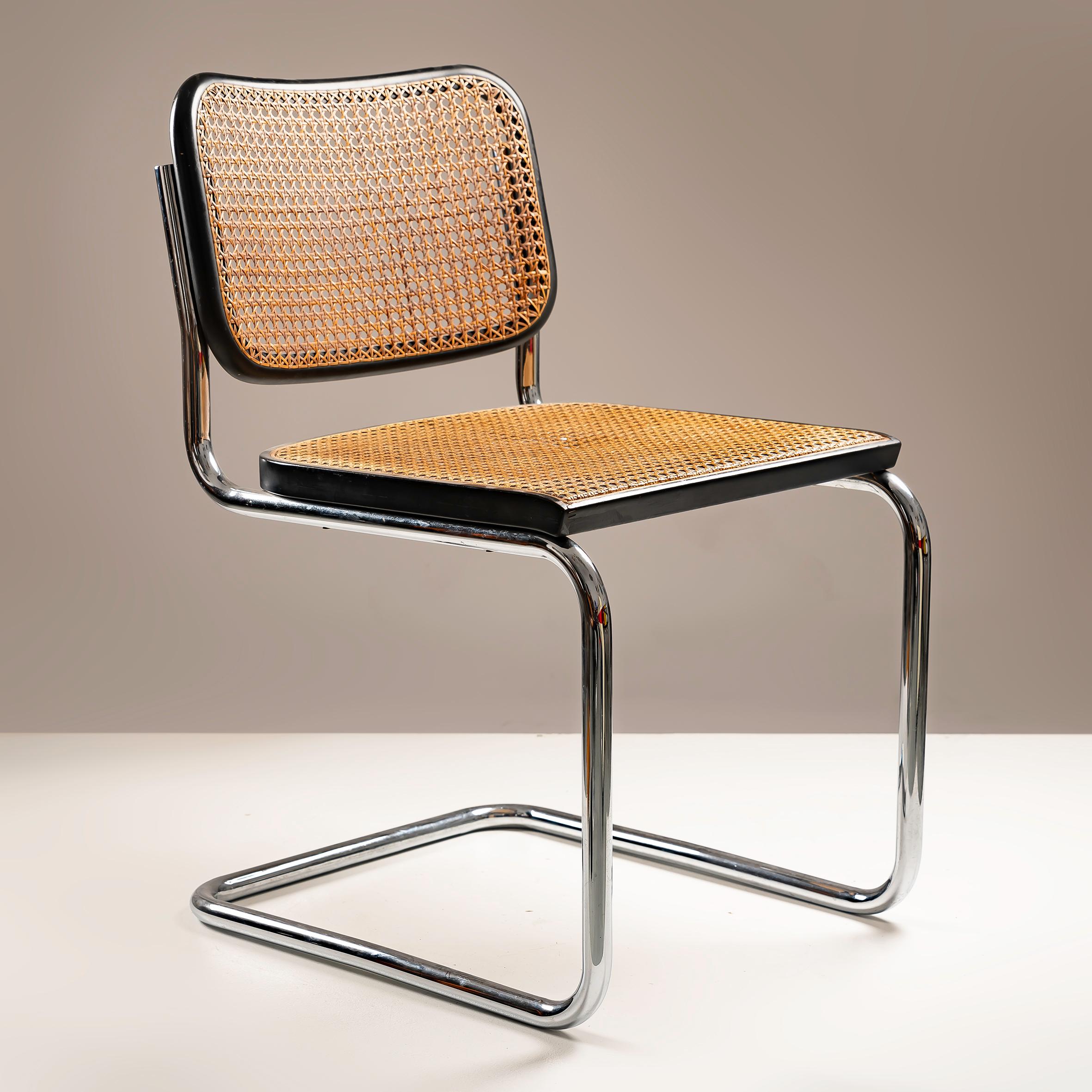 Chrome Set of 4 B32 Cesca chairs Marcel Breuer design for Gavina