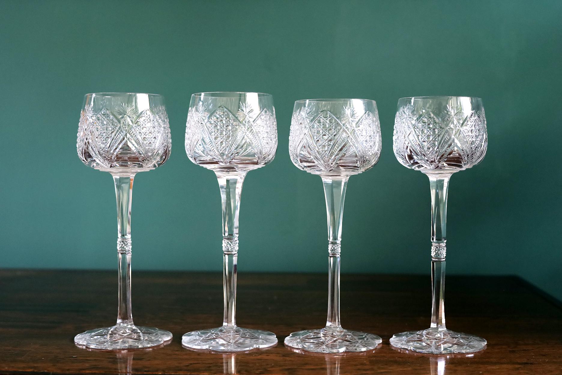 Set of 4 Baccarat Elbeuf Wine Glasses For Sale 1
