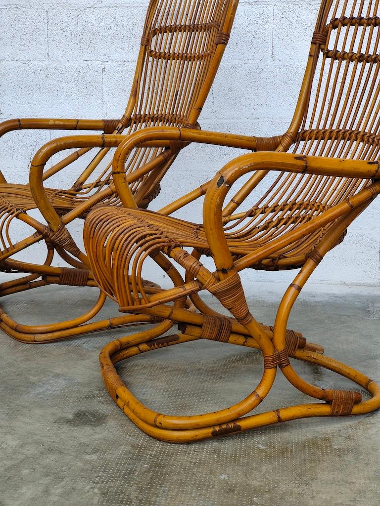 Italian Set of 4 rattan armchairs and a coffee table by Tito Agnoli for Bonacina - Italy For Sale