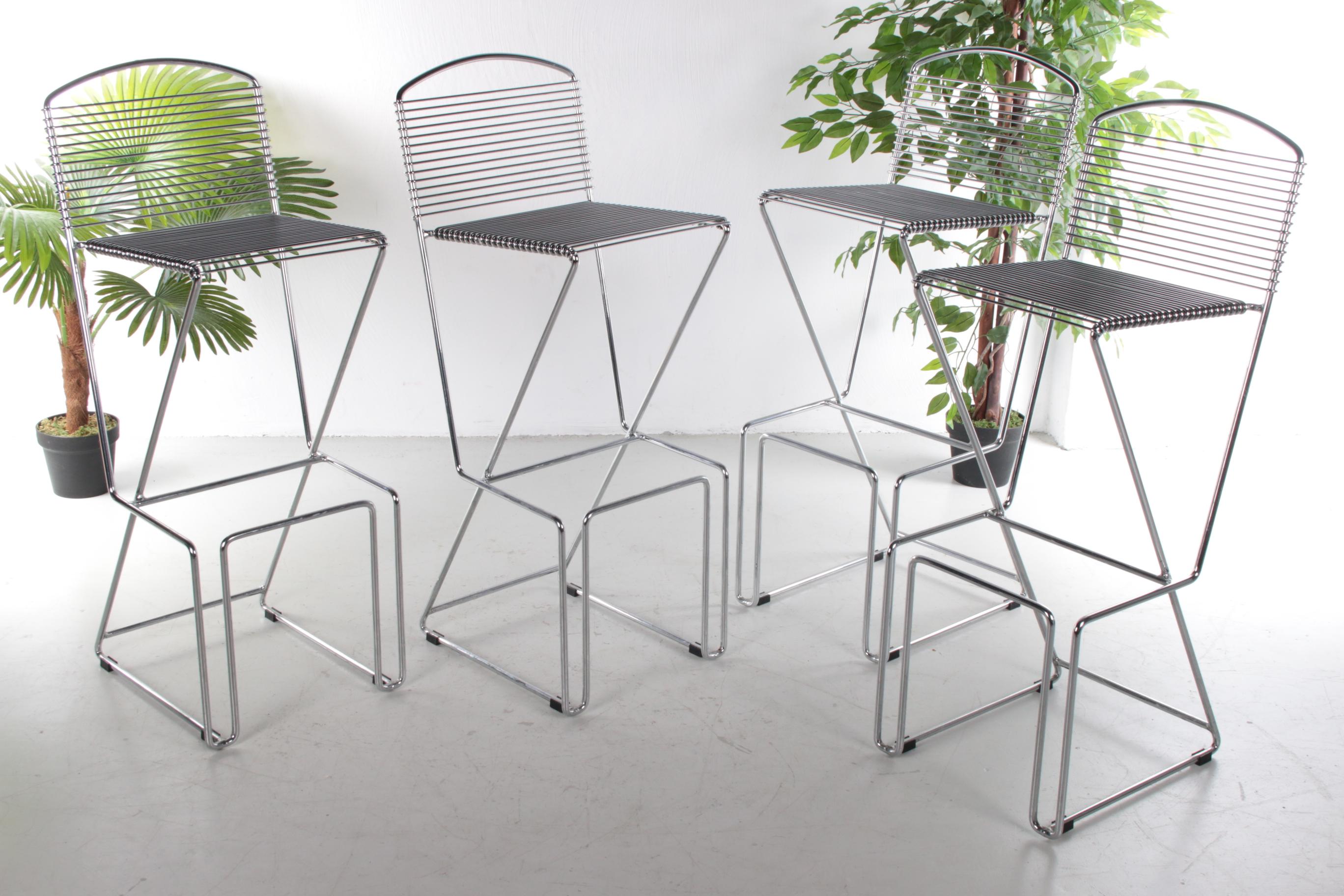 Set of 4 bar stools by Till Behrens by Schlubach, 1980


Vintage bar stools design by Till Behrens by Schlubach.

A fantastic pair of vintage bar/kitchen stools by Till Behrens for Schlubach. A handsome set of stools of exceptional shape, the