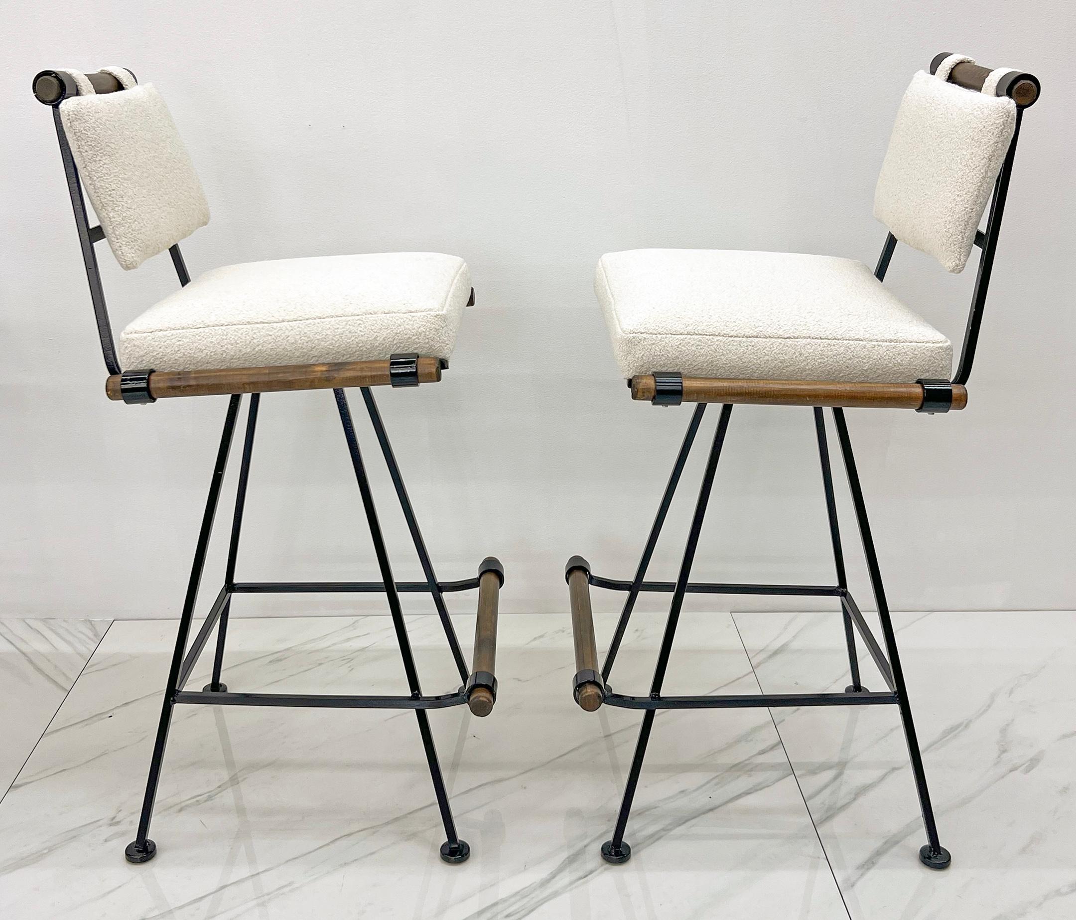 Mid-20th Century Set of 4 Bar Stools in the Manner of Cleo Baldon in Oatmeal Belgian Boucle