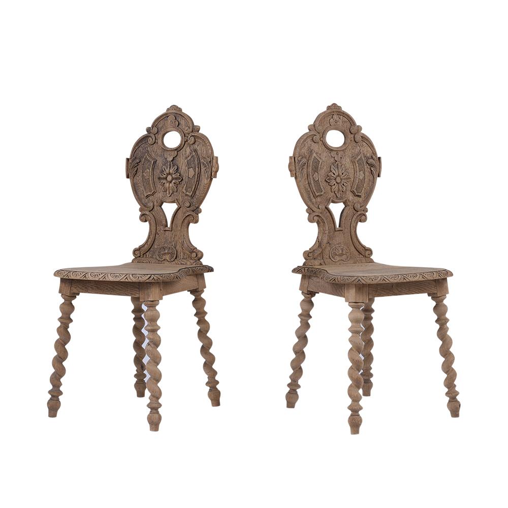 French Set of Four 19th-Century Baroque Oakwood Side Chairs - Refined Craftsmanship For Sale