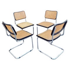 Ensemble de 4 chaises Cesca du Bauhaus conçues par Marcel Breuer, Italie, années 70