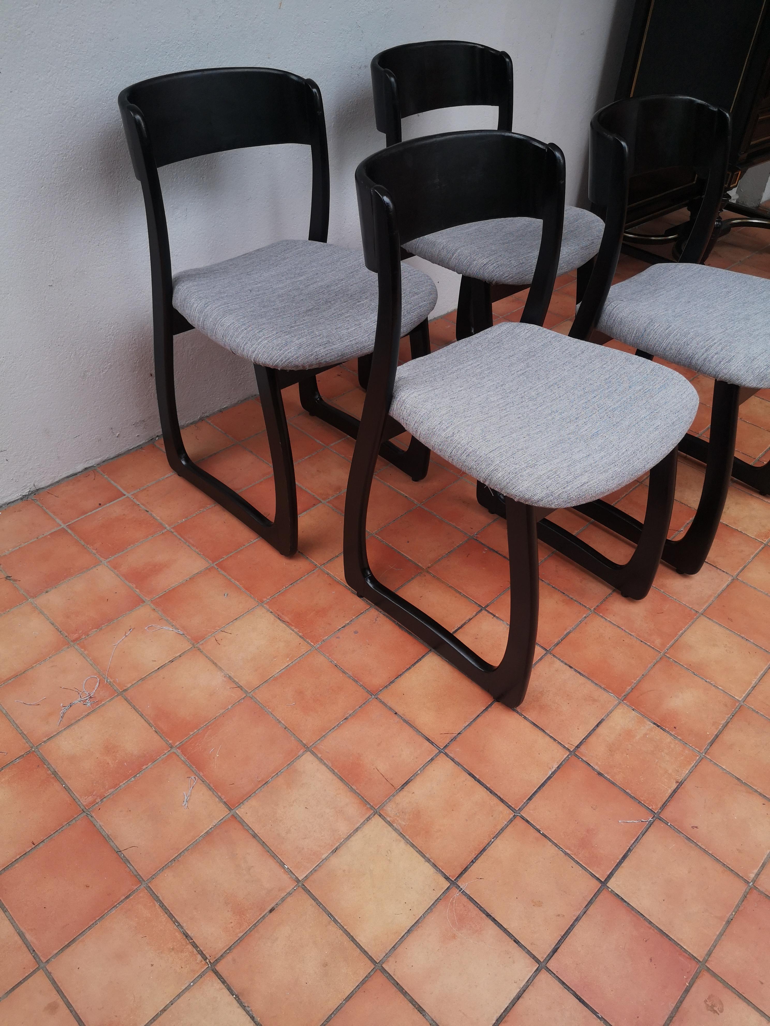 Set di 4 sedie a slitta in stile Baumann 1970 In condizioni discrete in vendita a TARBES, FR