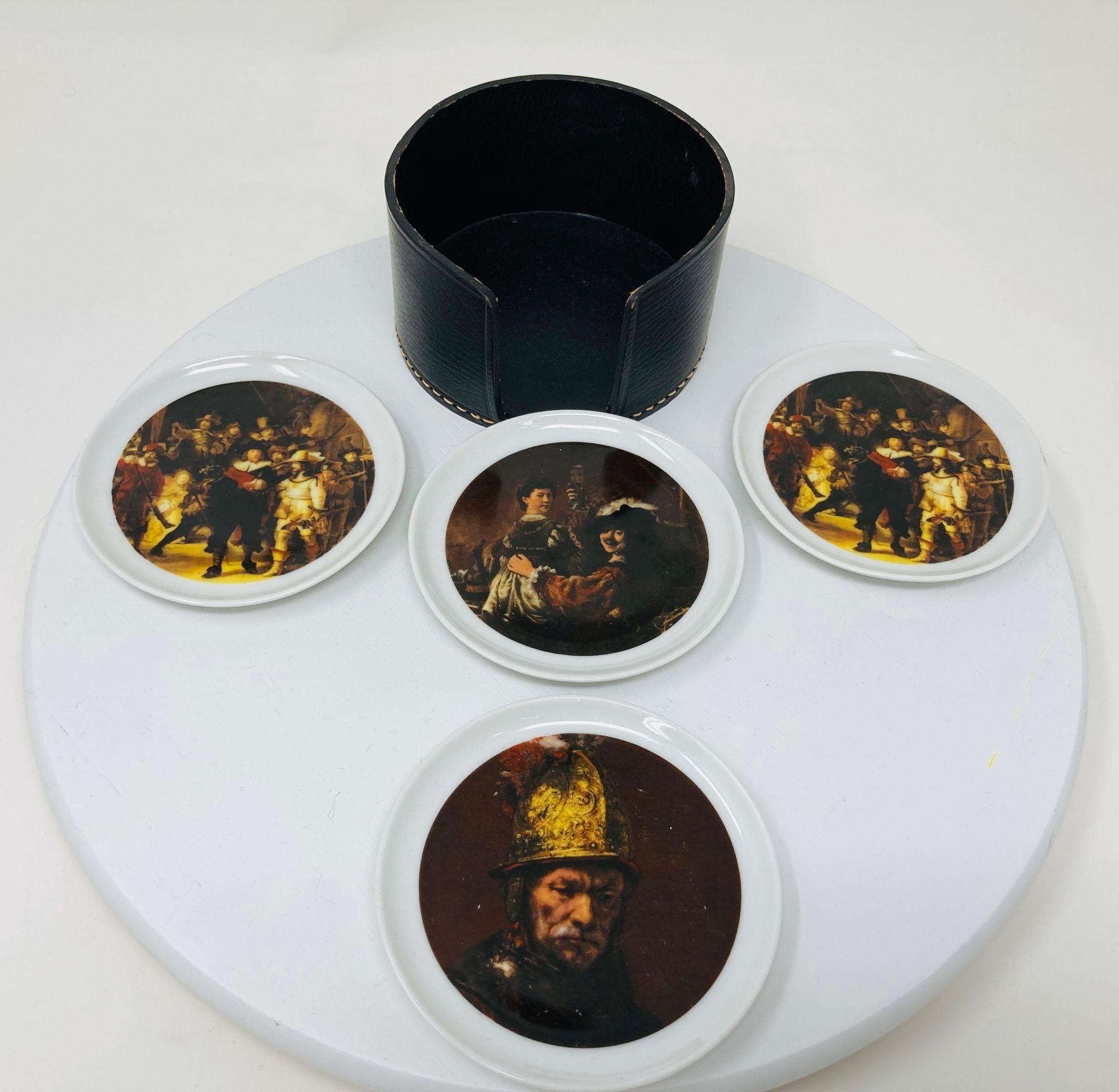 Set of 4 Bareuther Waldsassen Bavaria Germany, ceramic small dishes coasters.
Dimensions: 3.5