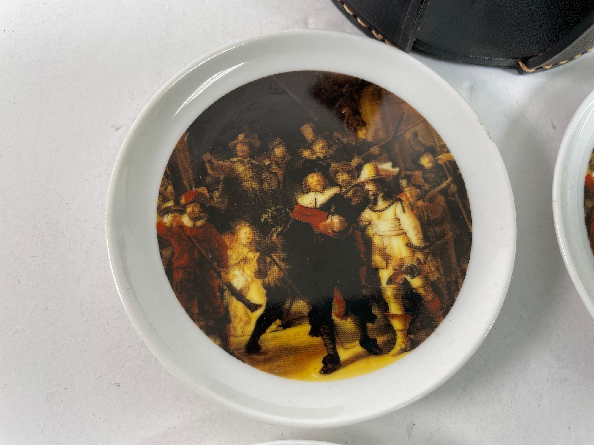 20ième siècle Ensemble de 4 sous-assiettes à plats en porcelaine de la Bavière, Allemagne en vente