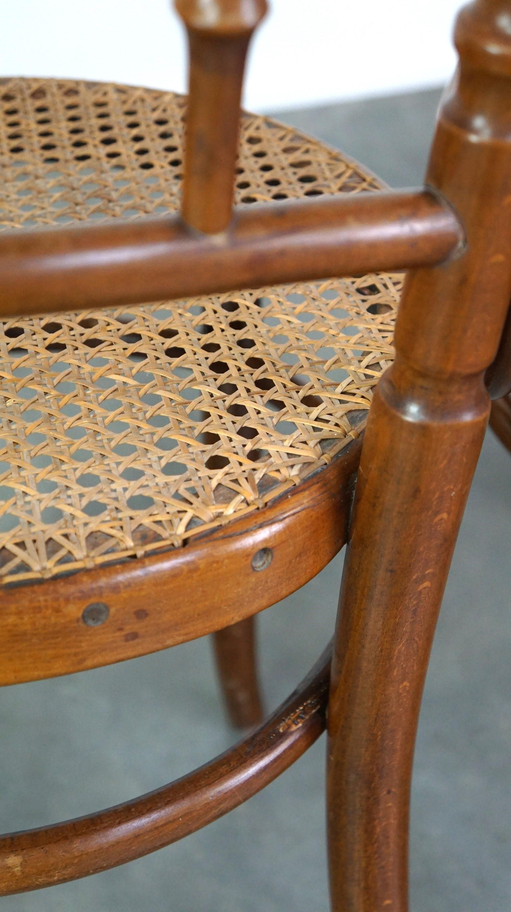 Set of 4 beautiful and atmospheric vintage Thonet design bistro chairs For Sale 5