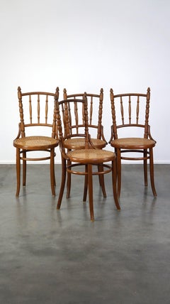 Set of 4 beautiful and atmospheric vintage Thonet design bistro chairs