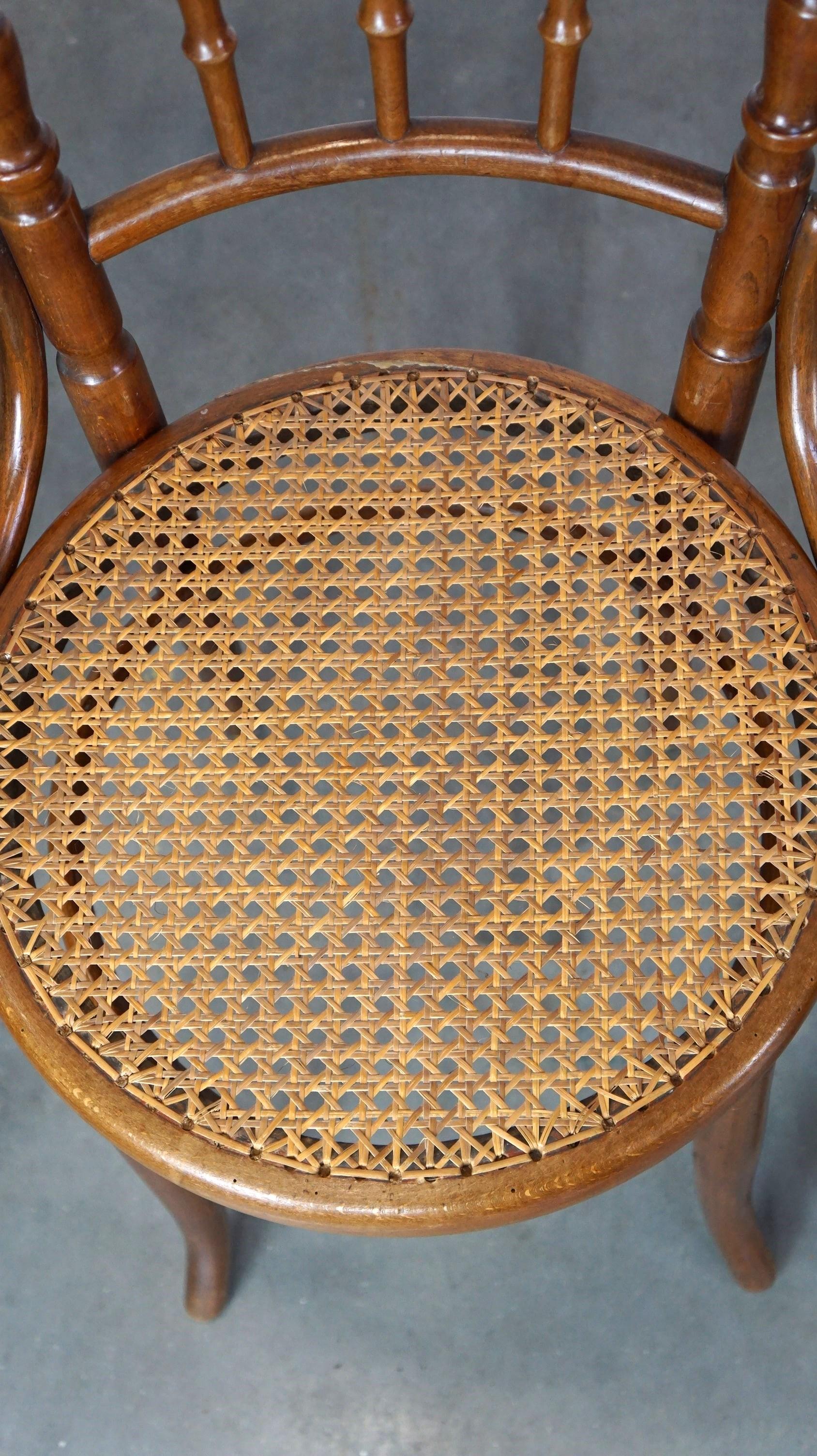 Set of 4 beautiful and atmospheric vintage Thonet design bistro chairs In Fair Condition For Sale In Harderwijk, NL