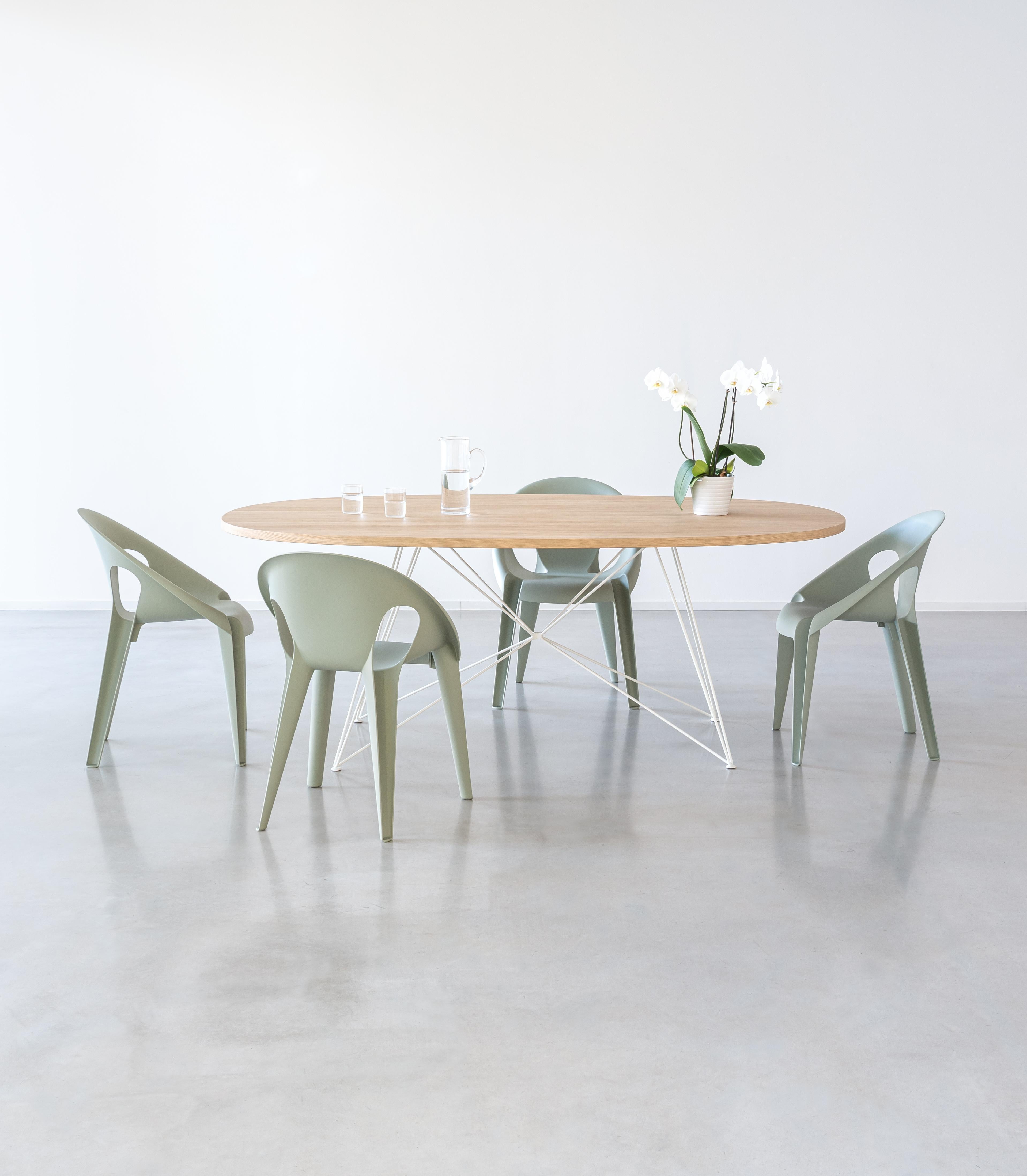 Set of 4 Bell Chair in Dawn by Konstantin Grcic  for MAGIS For Sale 7