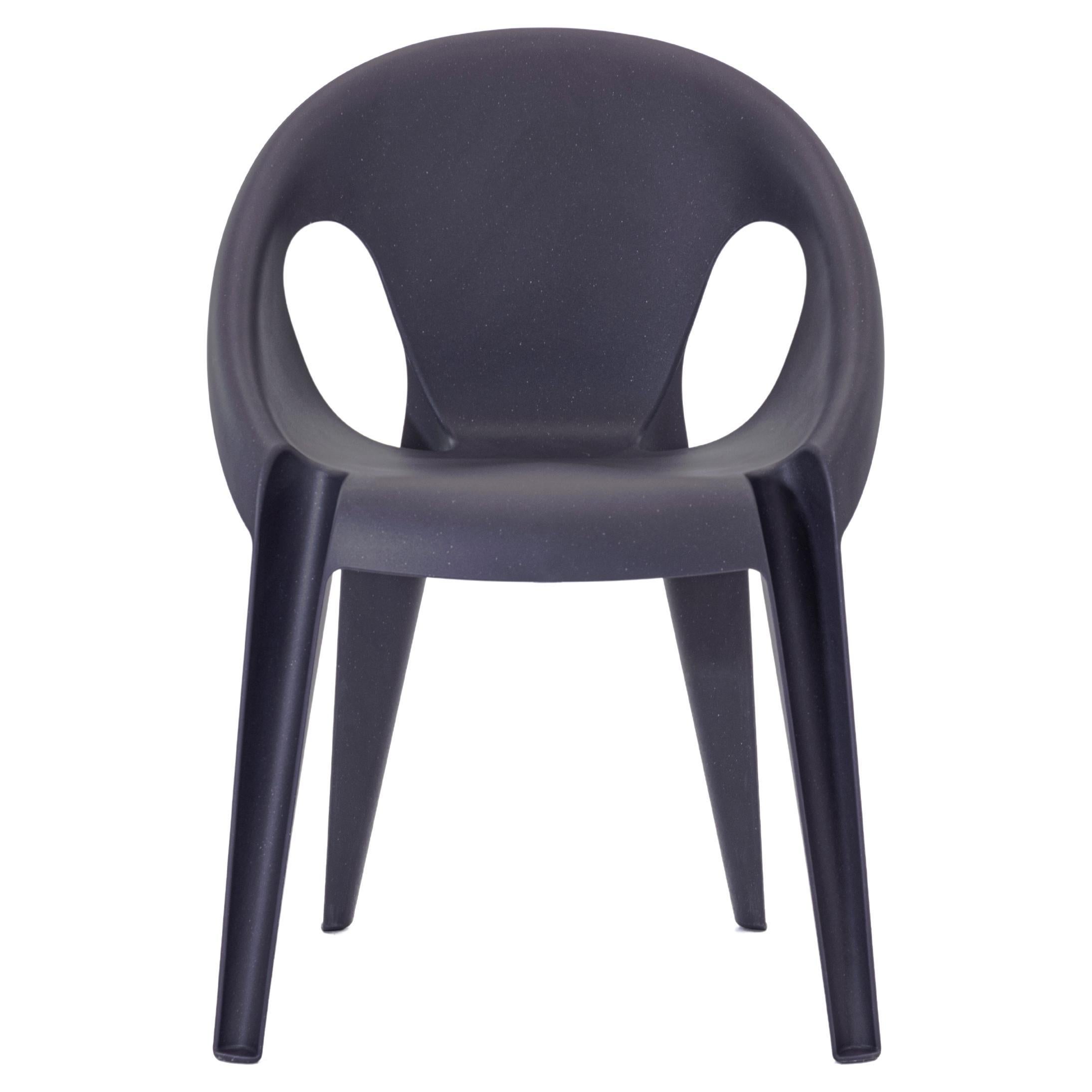 Ensemble de 4 chaises Bell bleu nuit foncé de Konstantin Grcic  pour Magis