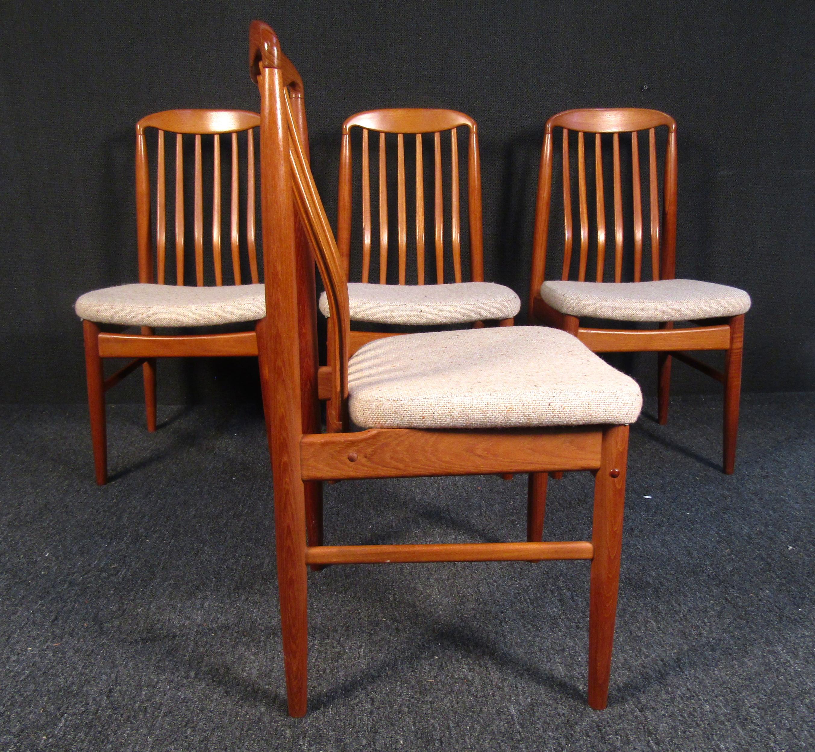 Set of 4 Benny Linden Danish Modern Dining Chairs In Good Condition In Brooklyn, NY