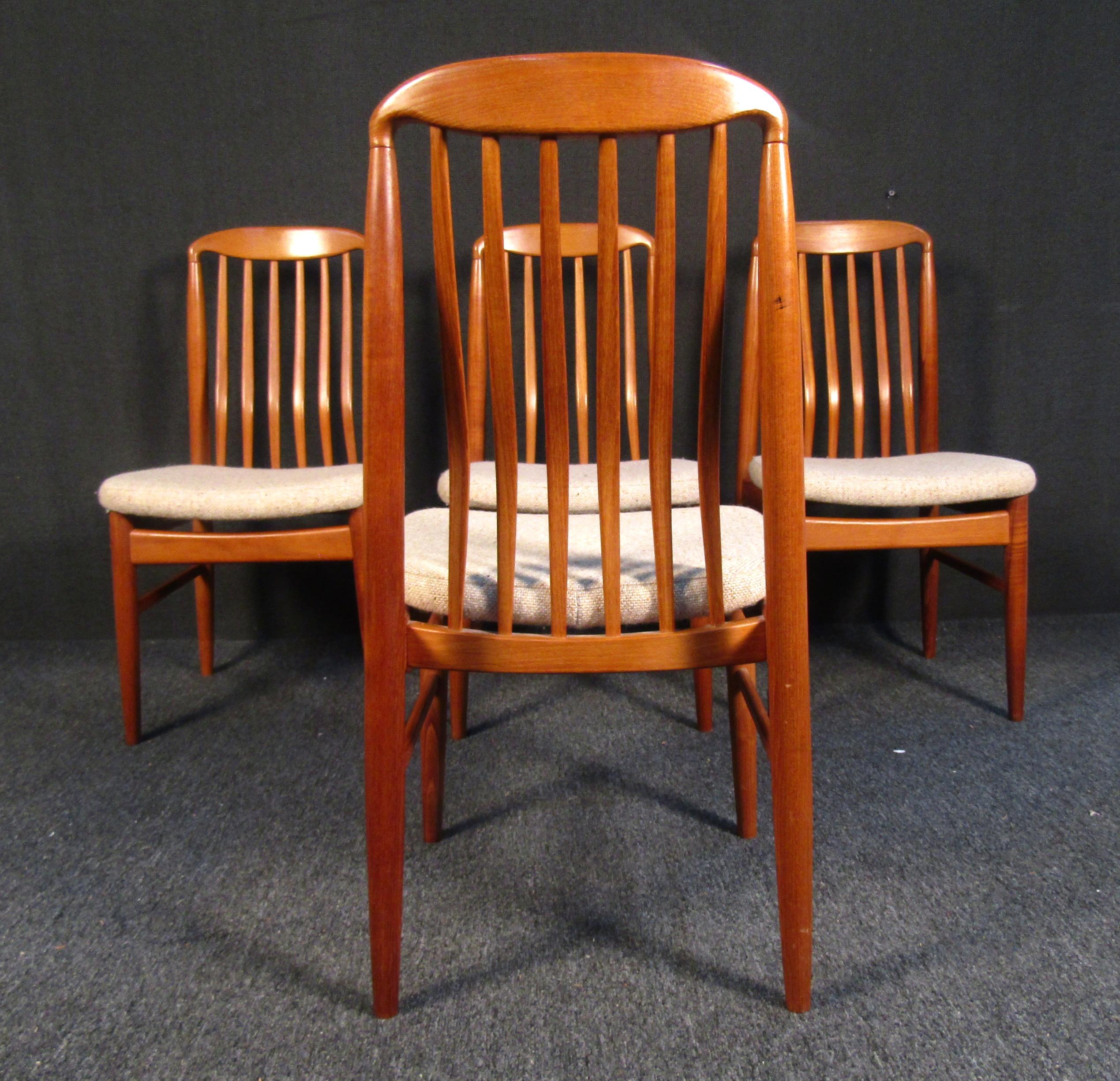 20th Century Set of 4 Benny Linden Danish Modern Dining Chairs