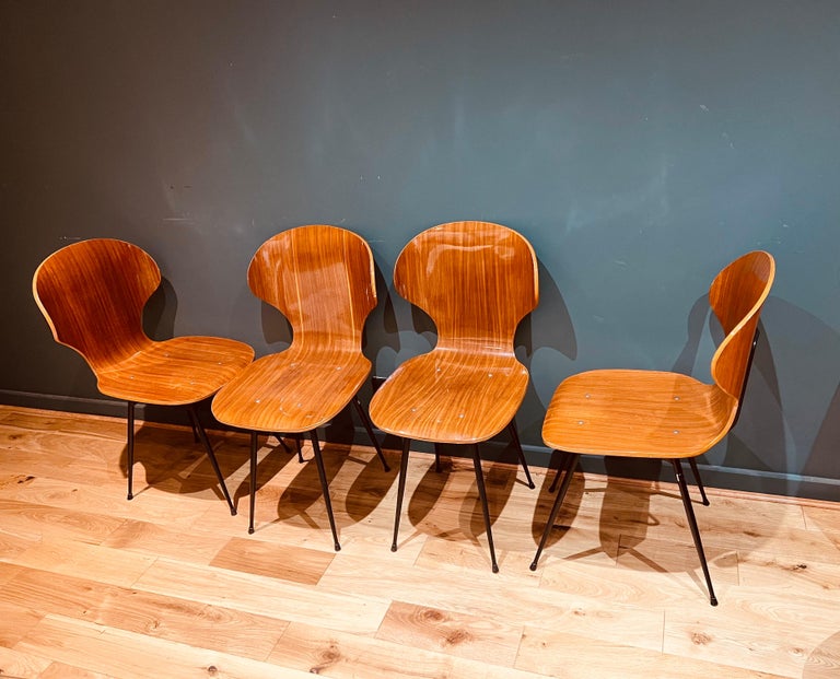 Set of 4 Bentwood Chairs by Carlo Ratti For Sale at 1stDibs