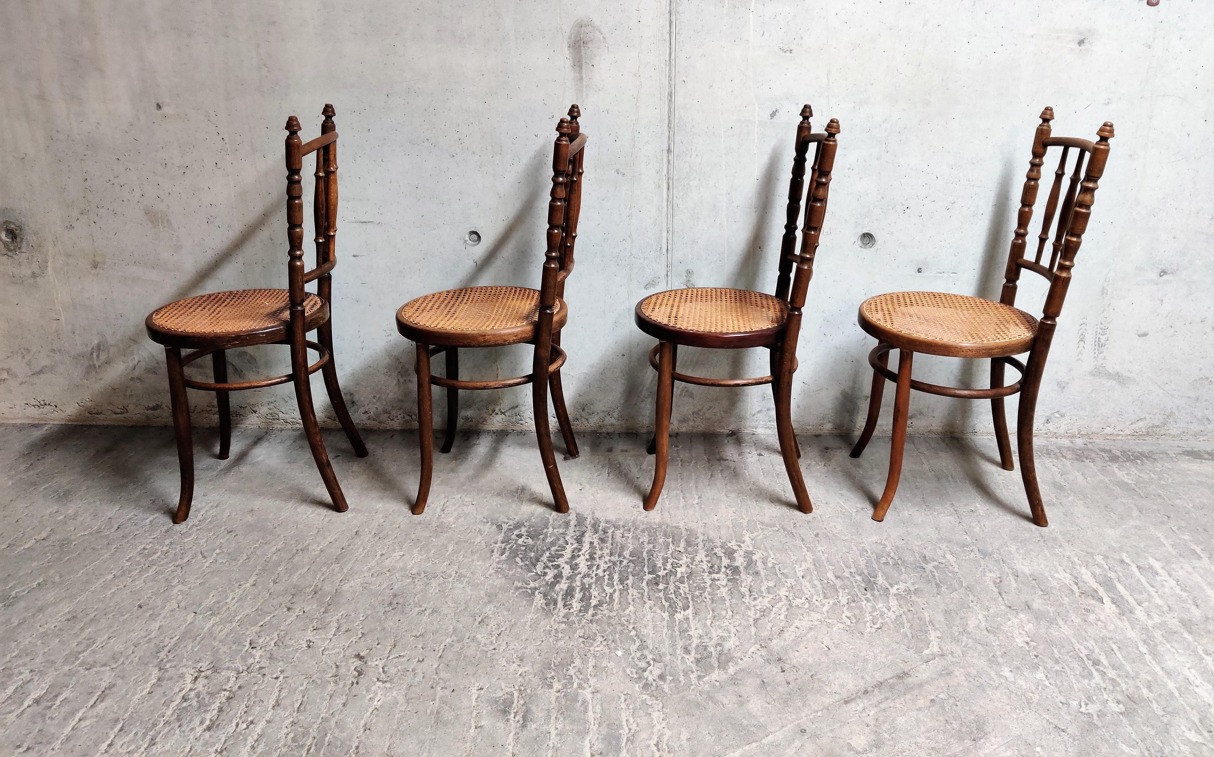 Austrian Set of 4 Bentwood Chairs by Jacob U. Josef Kohn, 1930s Austria