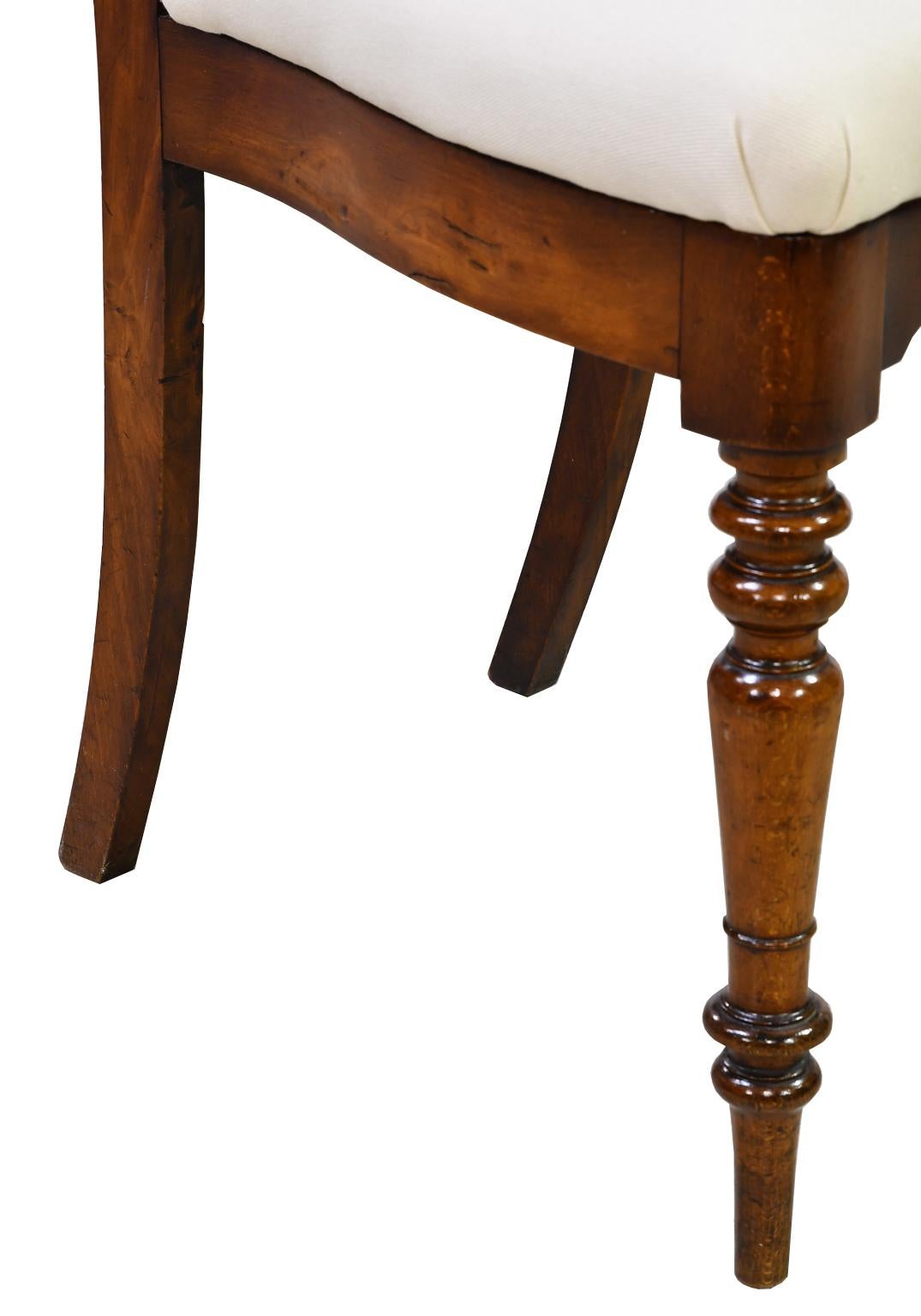 Set of 4 Biedermeier Mahogany Dining Chairs with Upholstered Seat, circa 1830 3