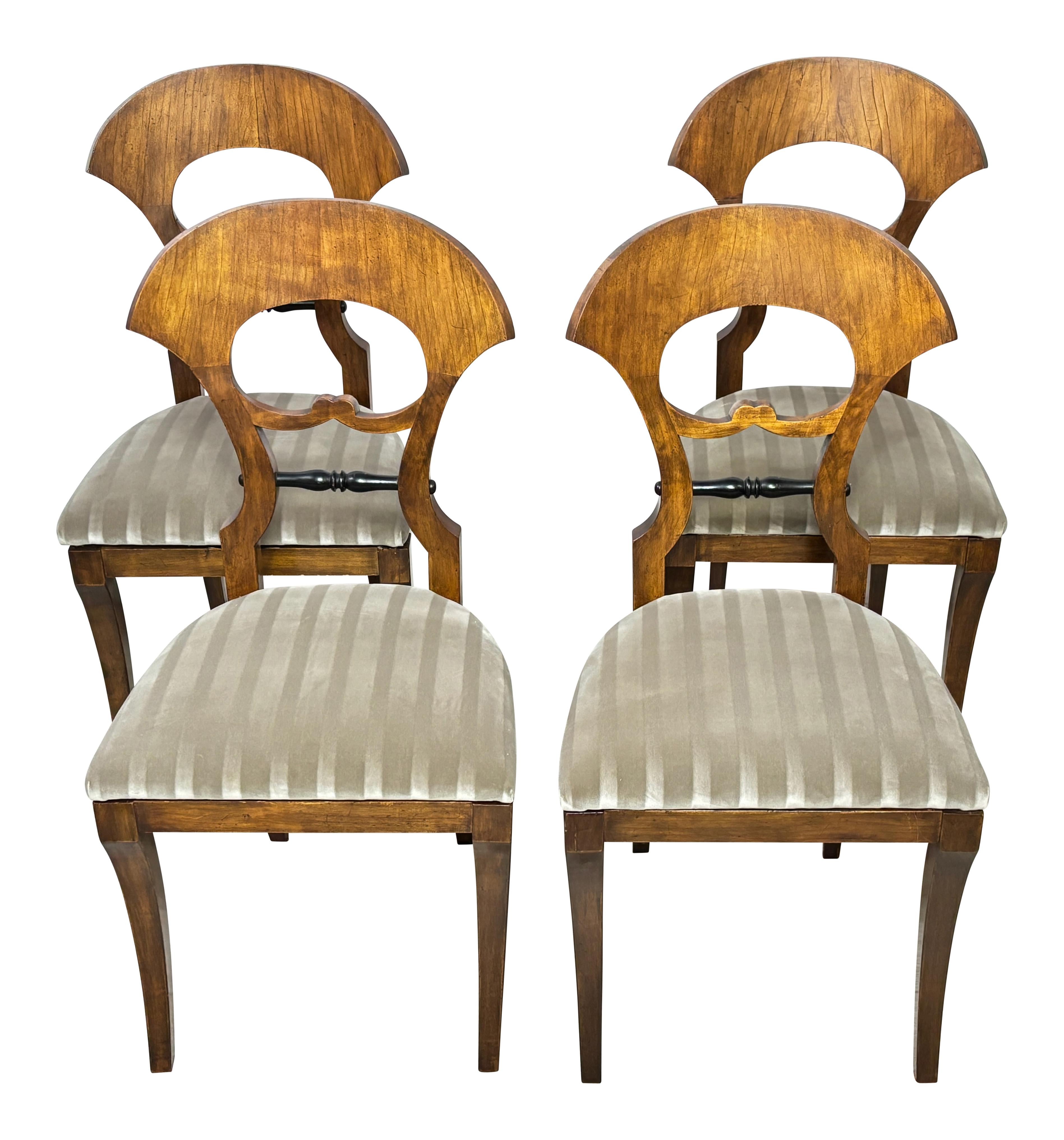 A set of four high quality Italian made dining chairs in the Biedermeier style.
Cherrywood with recently upholstered seats.
In excellent condition, sturdy and sound.
Italy, 1960's. 