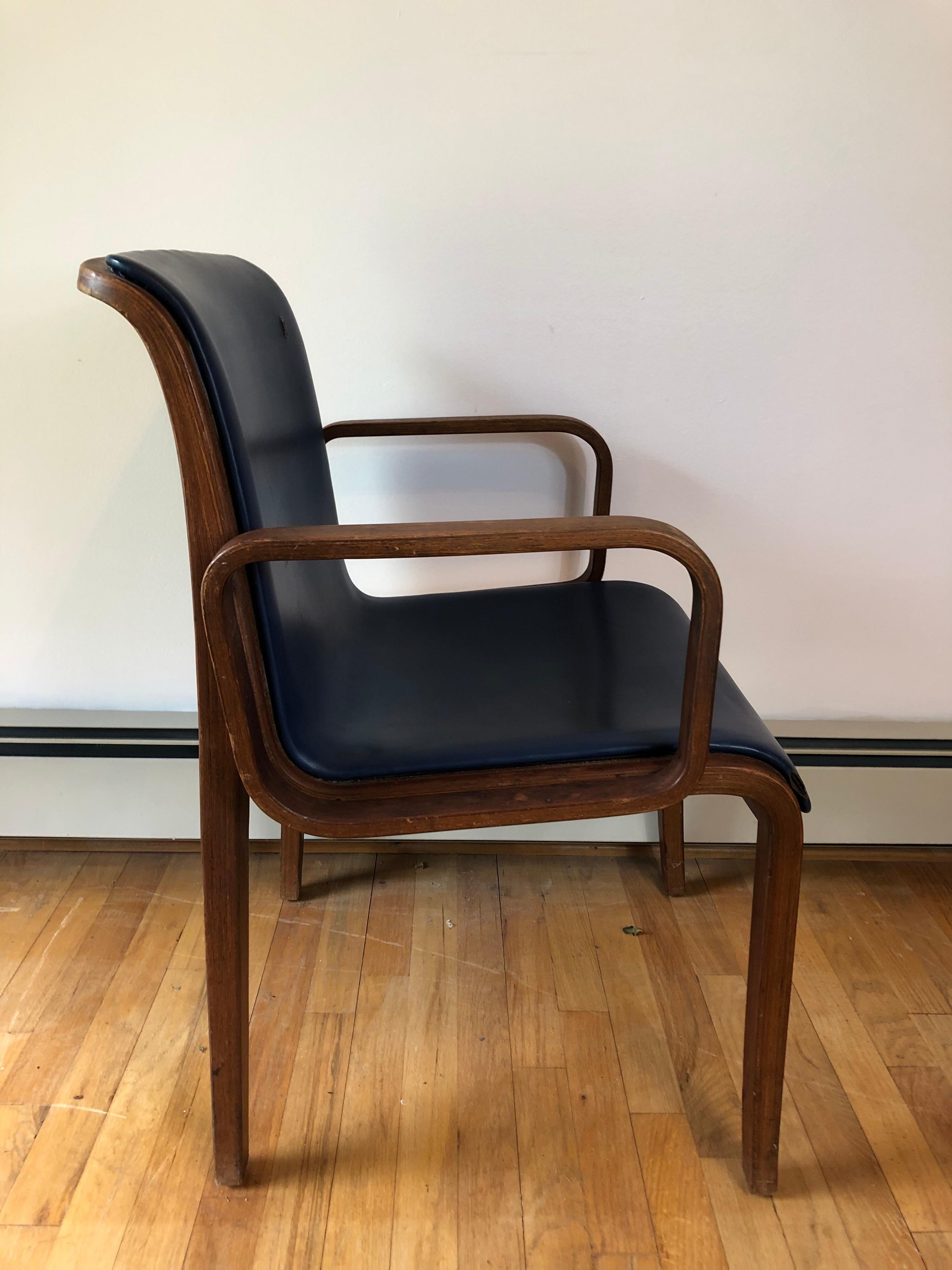 American Set of 4 Bill Stephens for Knoll Armchairs For Sale