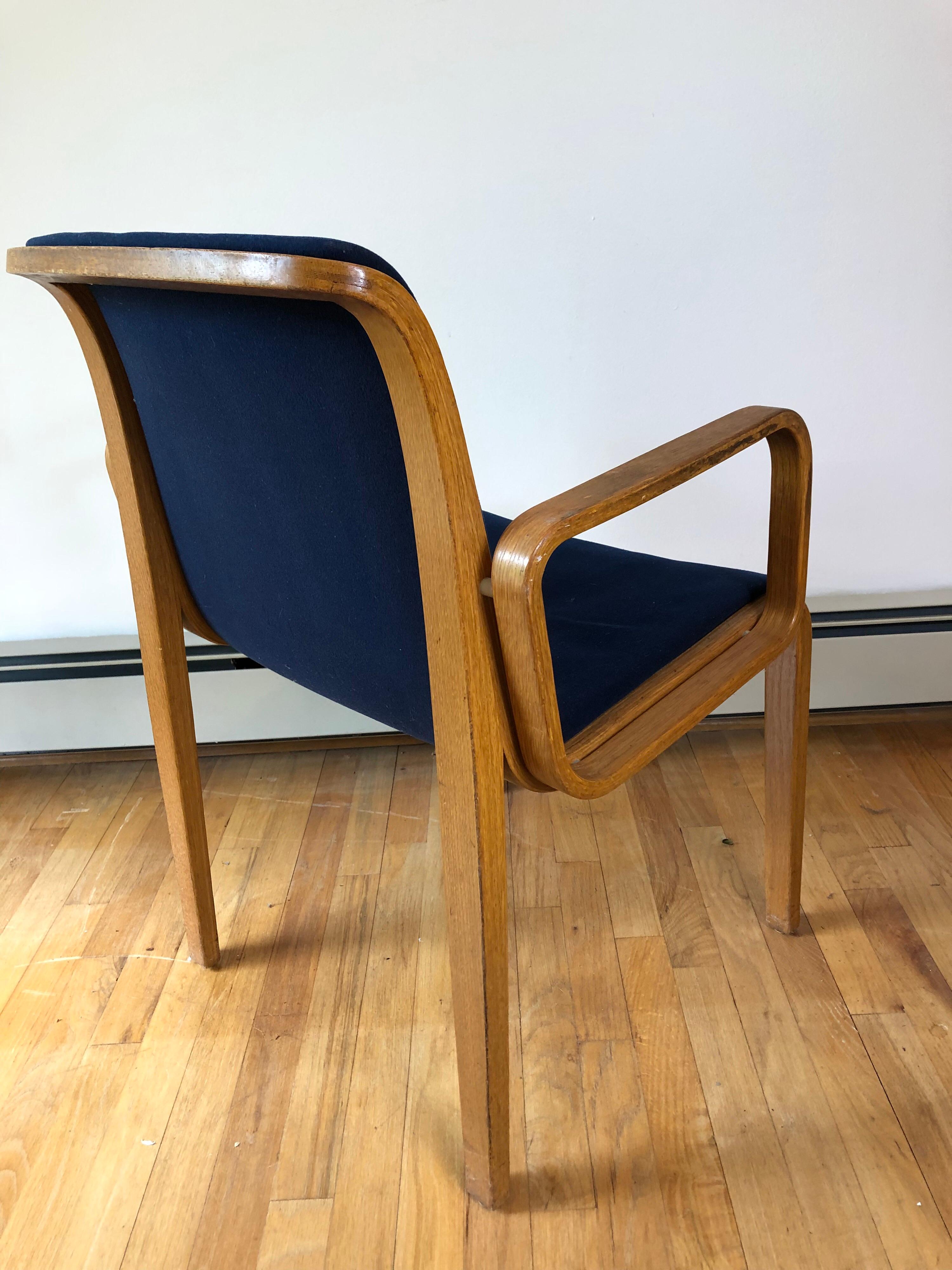 Set of 4 Bill Stephens for Knoll Armchairs In Fair Condition In Stockton, NJ