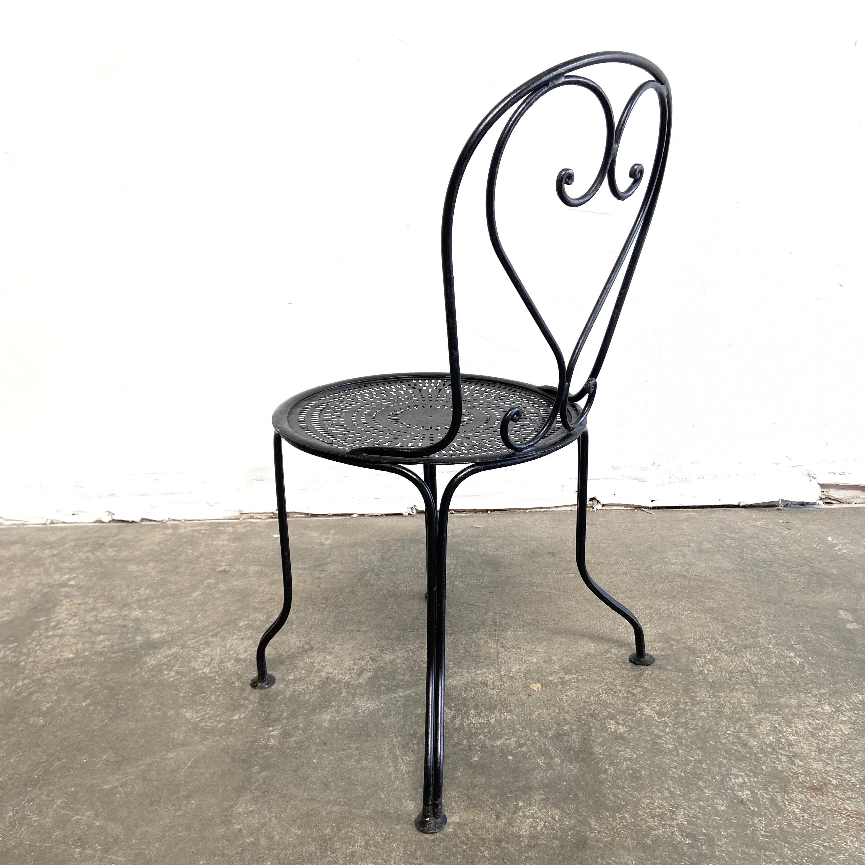 Set of 4 Black French Metal Outdoor Chairs For Sale 1