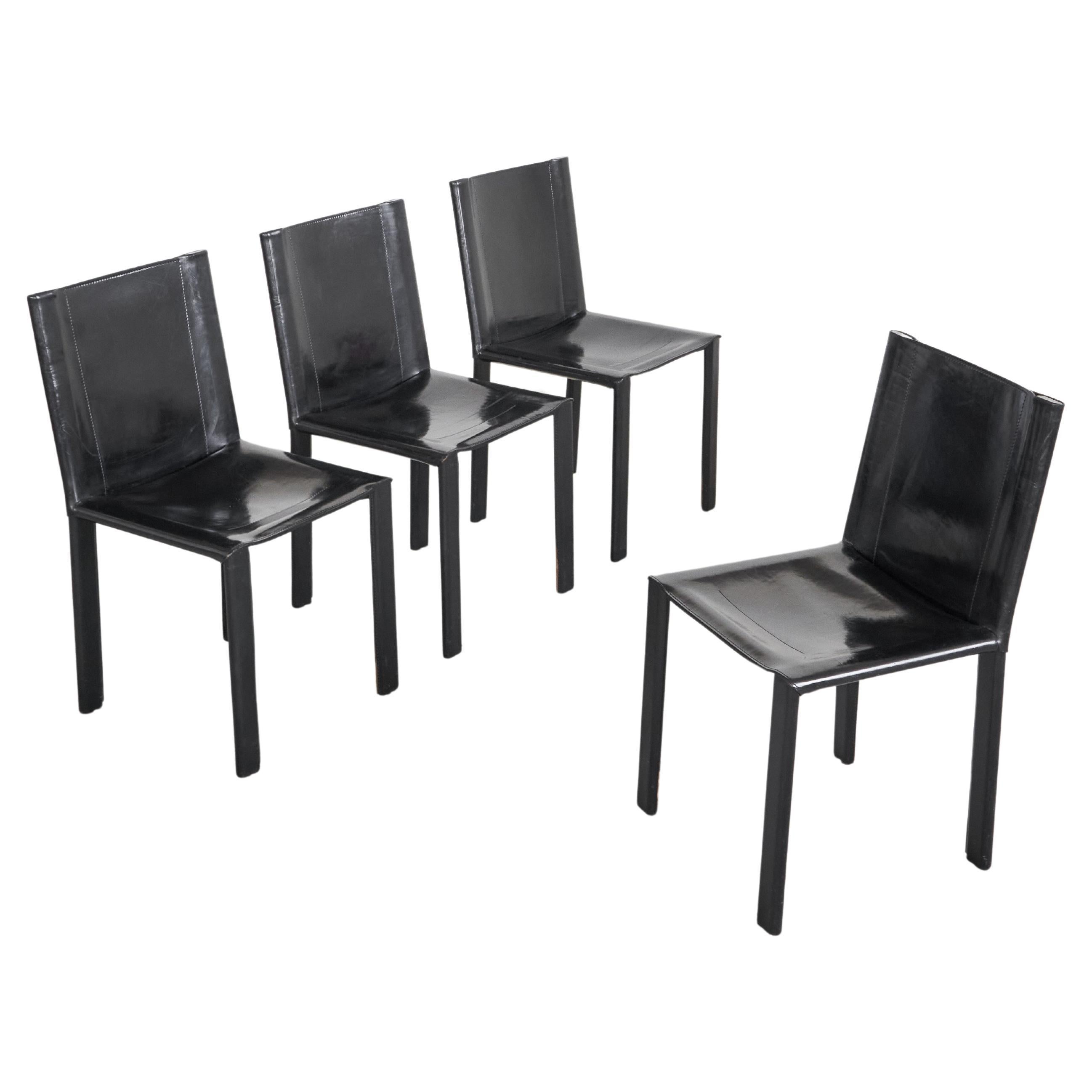 Ensemble de 4 chaises en cuir noir par Matteo Grassi, Italie, années 1990 en vente