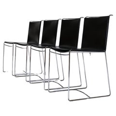 Ensemble de 4 chaises en fil de fer en cuir noir, Pascal Mourgue, années 1990
