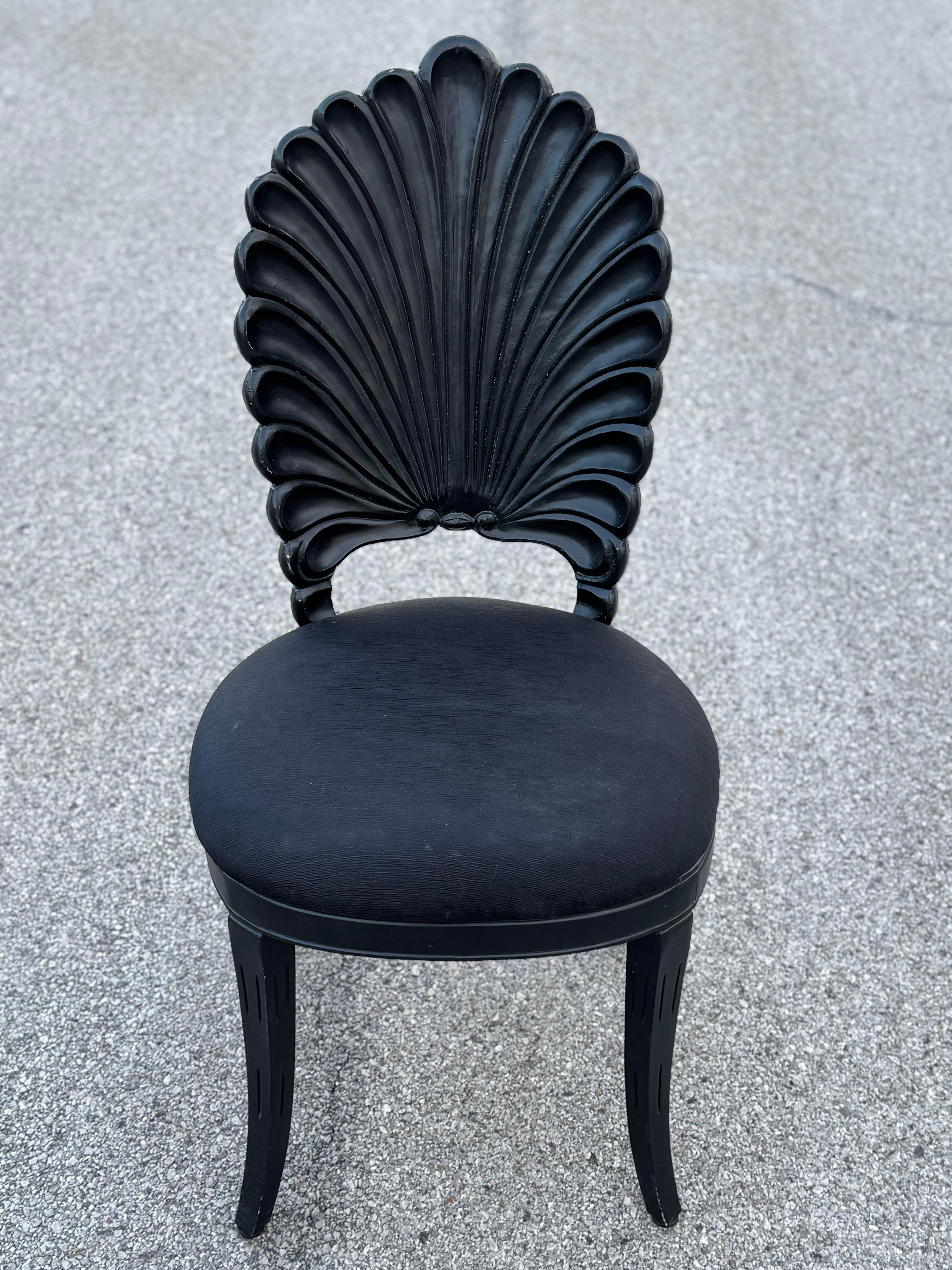 Set of 4 Black Venetian Grotto Style Scalloped Wood Shell Back Dining Chairs 70s In Good Condition In St. Louis, MO