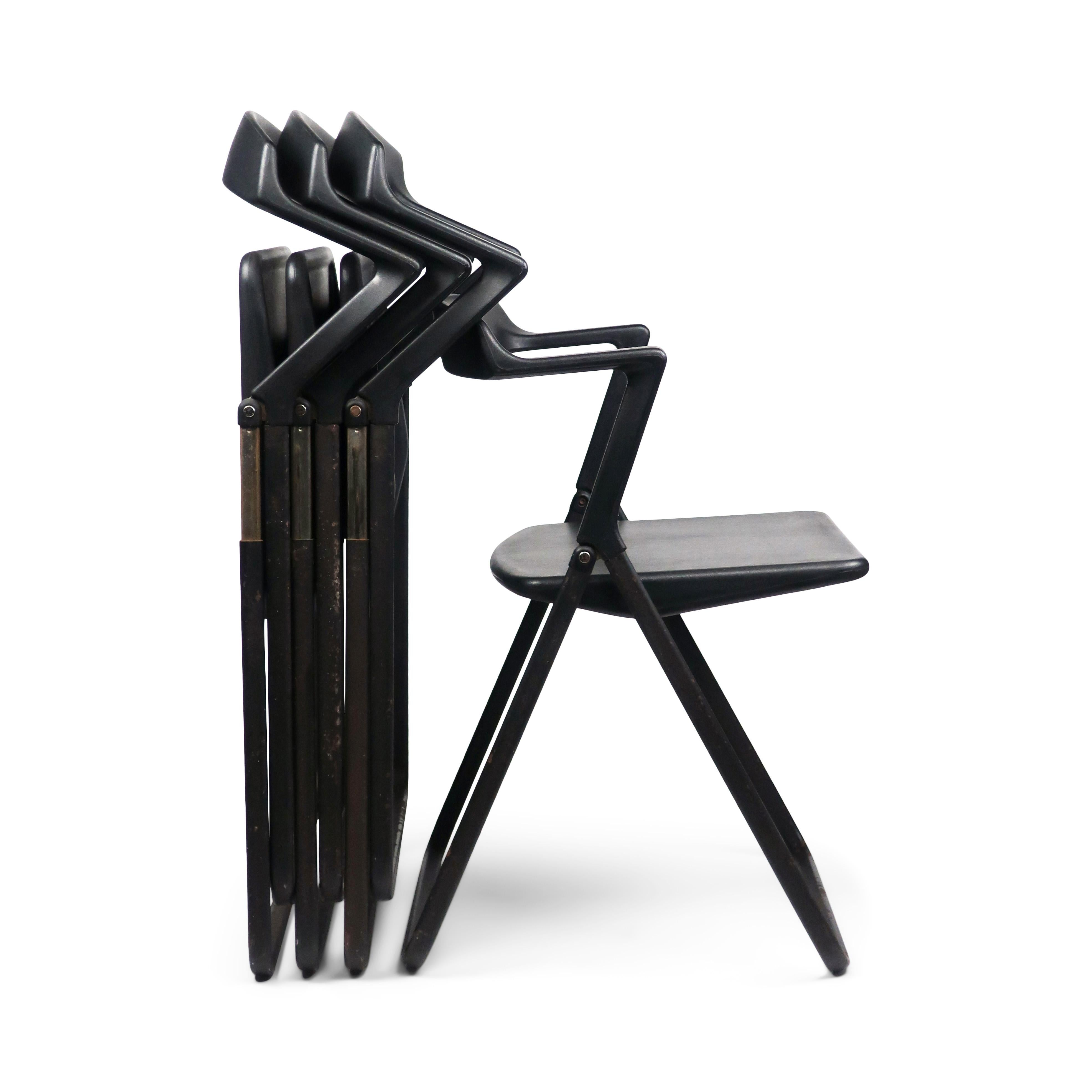 Set of 4 Blitz Folding Chairs by Motomi Kawakami for Skipper 2