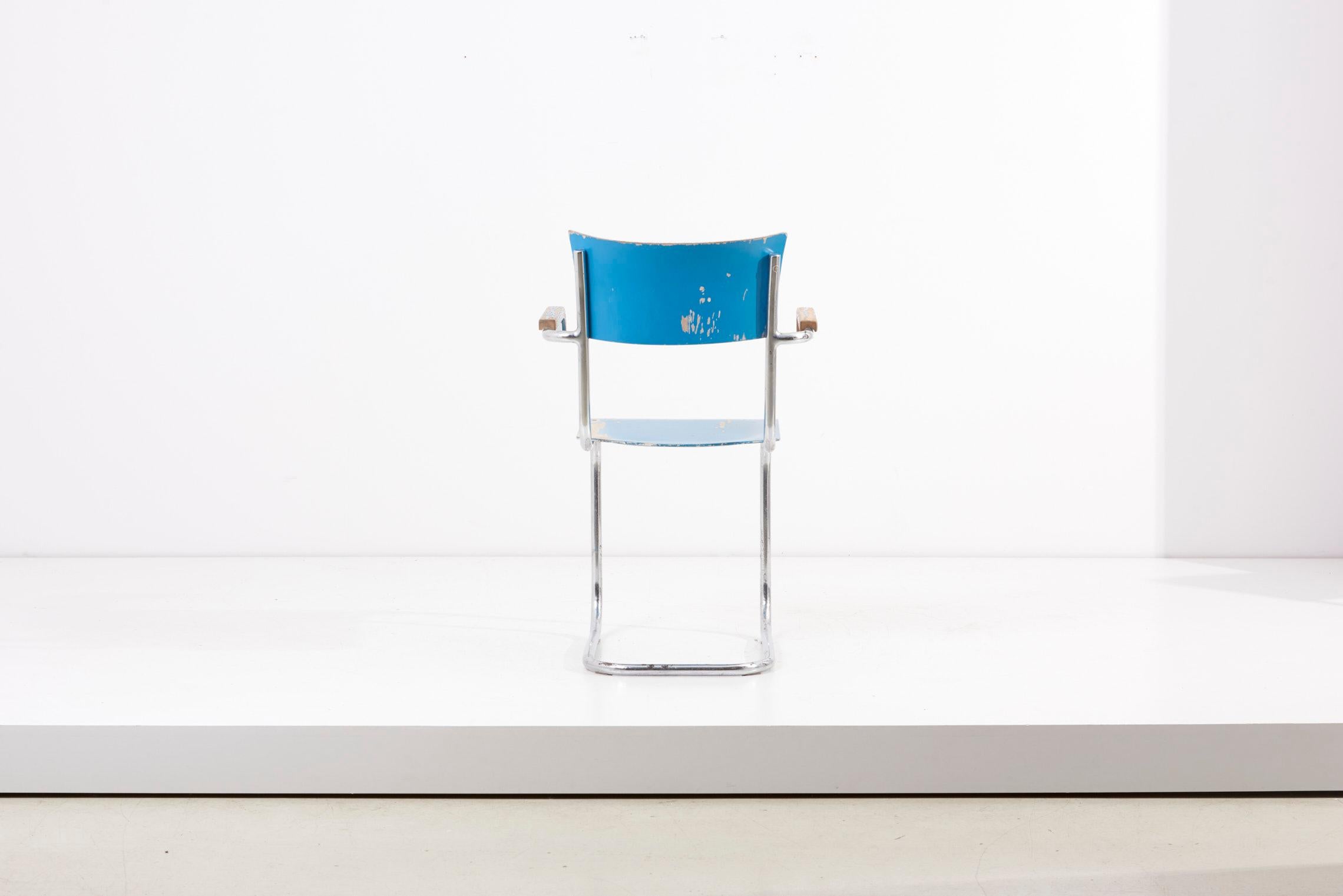 Set of 4 Blue Cantilever Chairs B43 by Mart Stam for Thonet, Germany, 1930s In Fair Condition For Sale In Berlin, DE