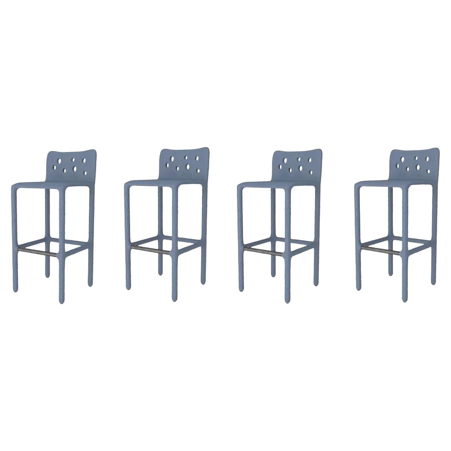 Ensemble de 4 chaises contemporaines bleues sculptées de Faina en vente