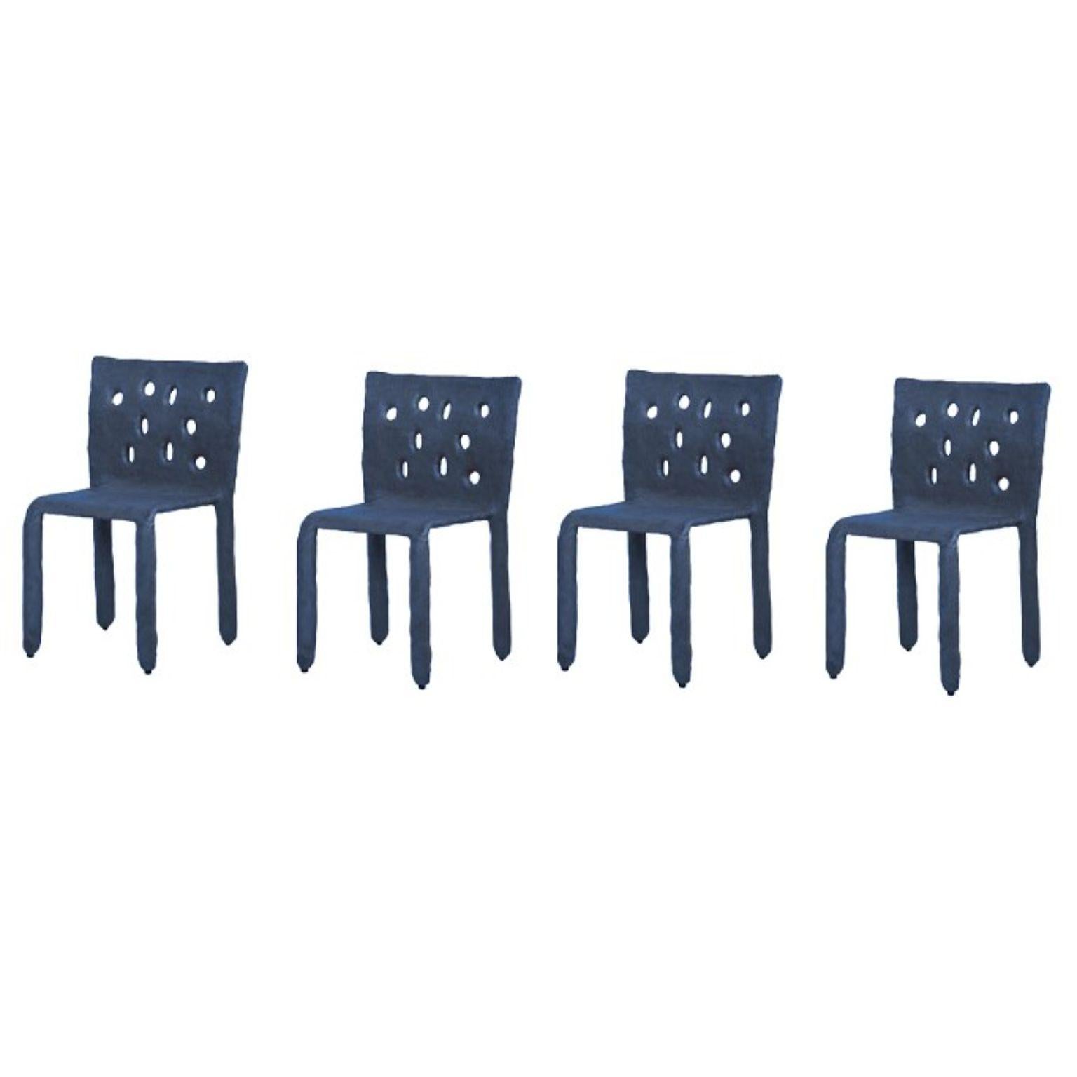 Ensemble de 4 chaises sculptées bleues de FAINA.
Design : Victoriya Yakusha
MATERIAL : acier, caoutchouc de lin, biopolymère, cellulose.
Dimensions : Hauteur 82 x largeur 54 x profondeur des pieds 45 cm
 Poids : 15 kilos.

Finition intérieure