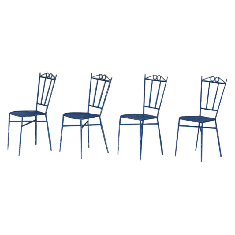 Ensemble de 4 chaises de jardin en fer forgé bleu, 1950 en vente