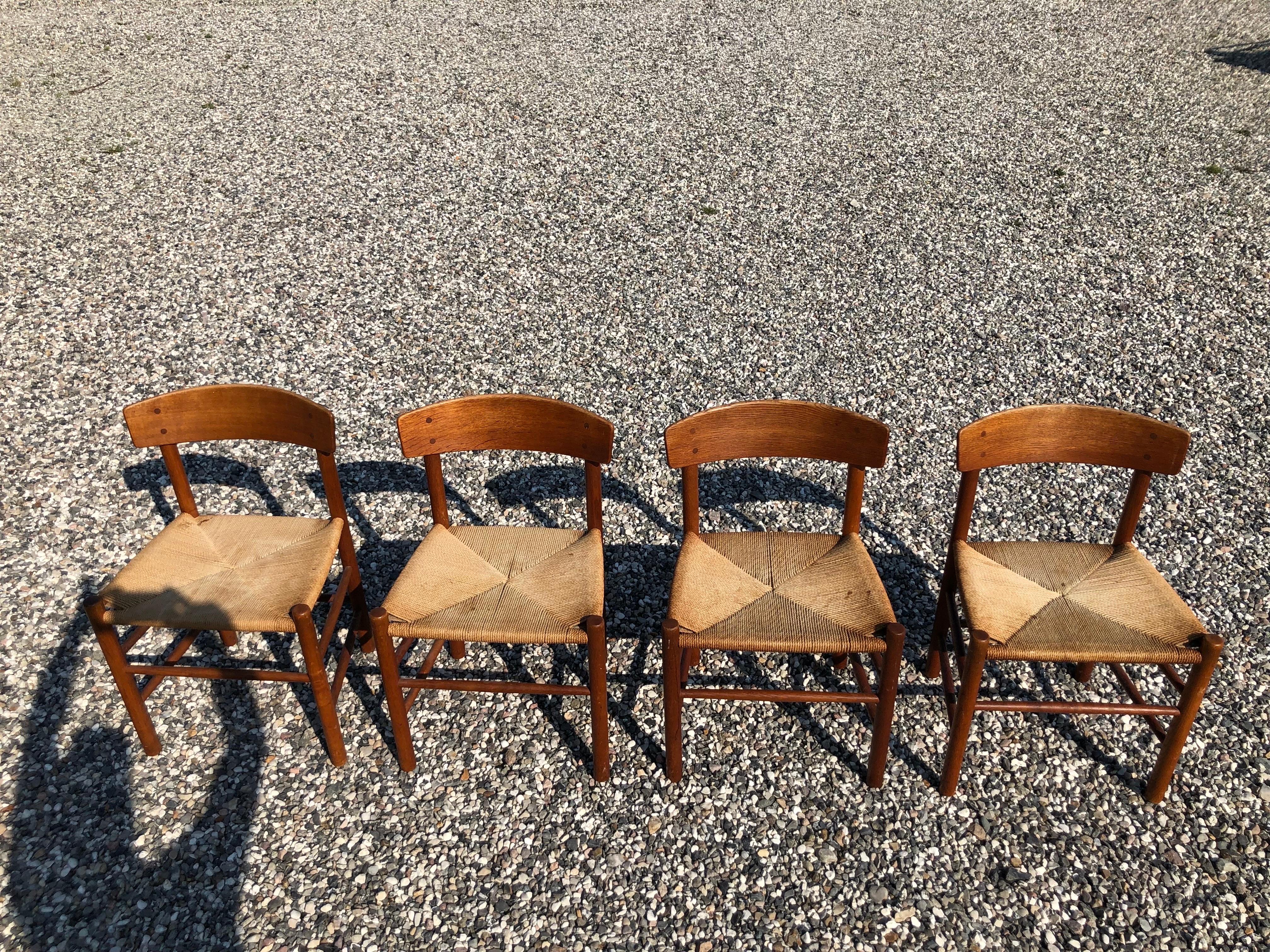 Danish Set of 4 Boerge Mogensen J39 oak dining-chairs For Sale