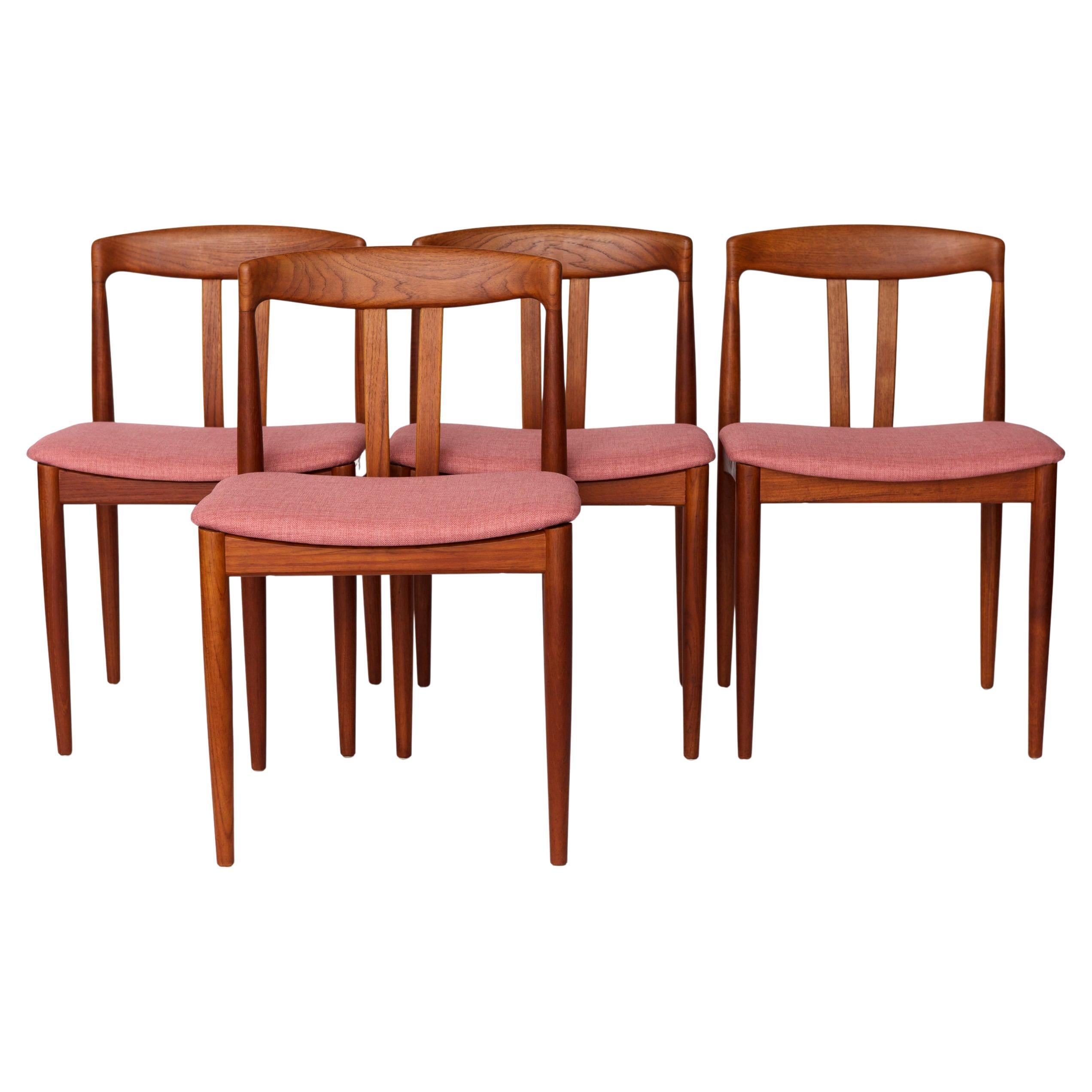 Set of 4 Bramin Teak Dining Chairs – Denmark 1960s – Pink Upholstery – Mid-Centu For Sale
