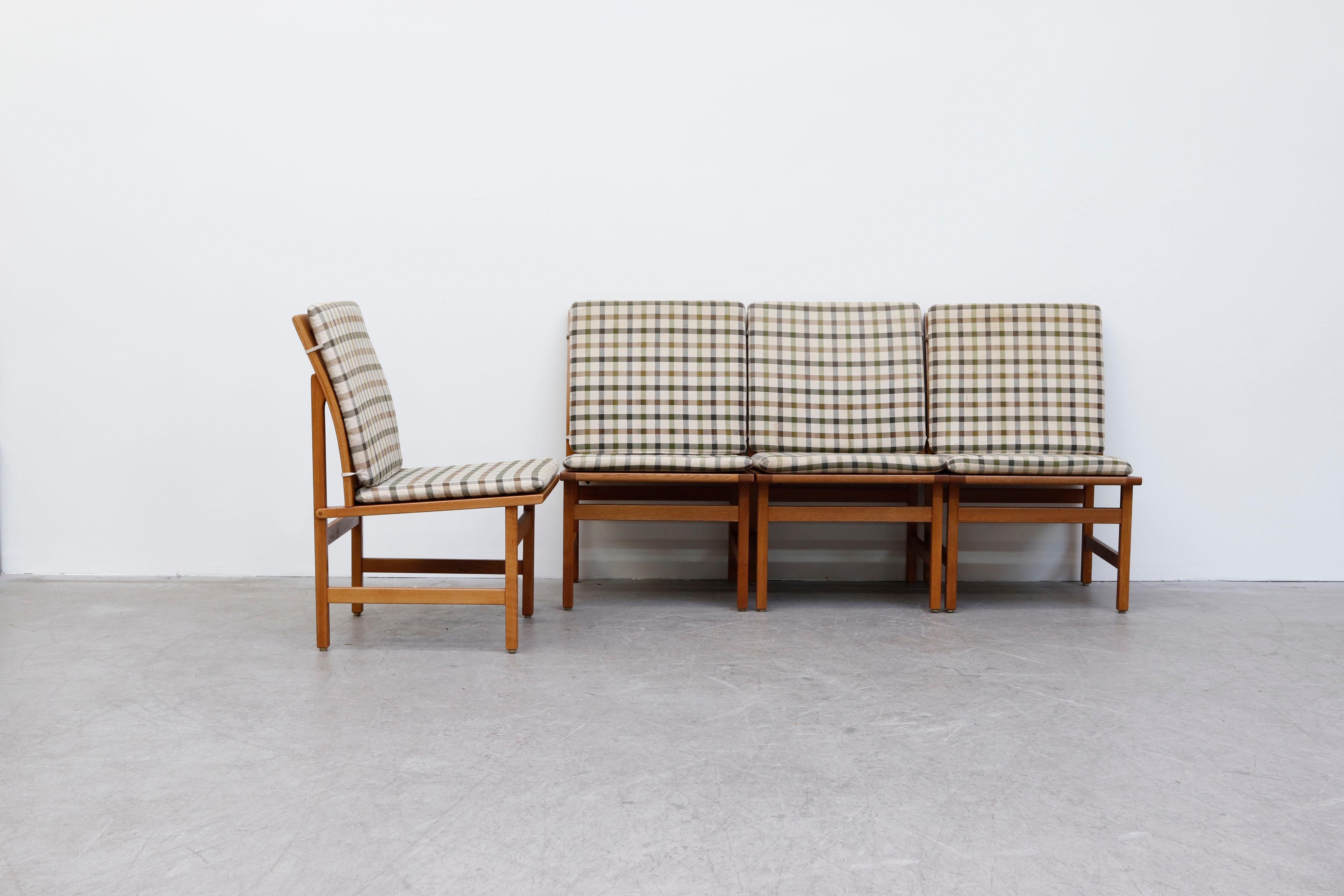 Mid-20th Century Pair of Børge Mogensen 'Model 3232' Plaid Chairs for Fredericia Stolefabrik For Sale