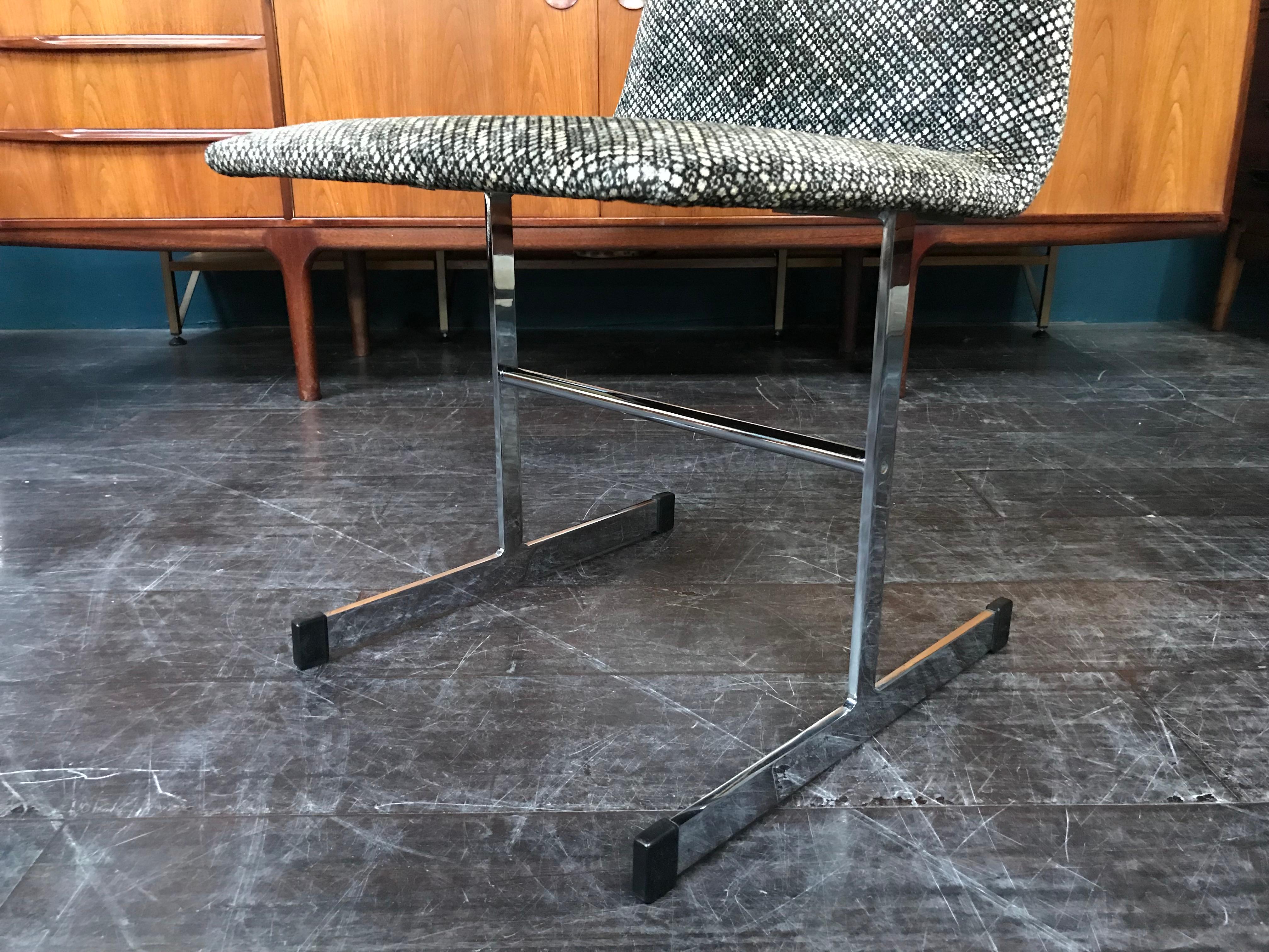 Set of 4 British 1970s Midcentury 'Lisse' Dining Chairs by Tim Bates for Pieff For Sale 5