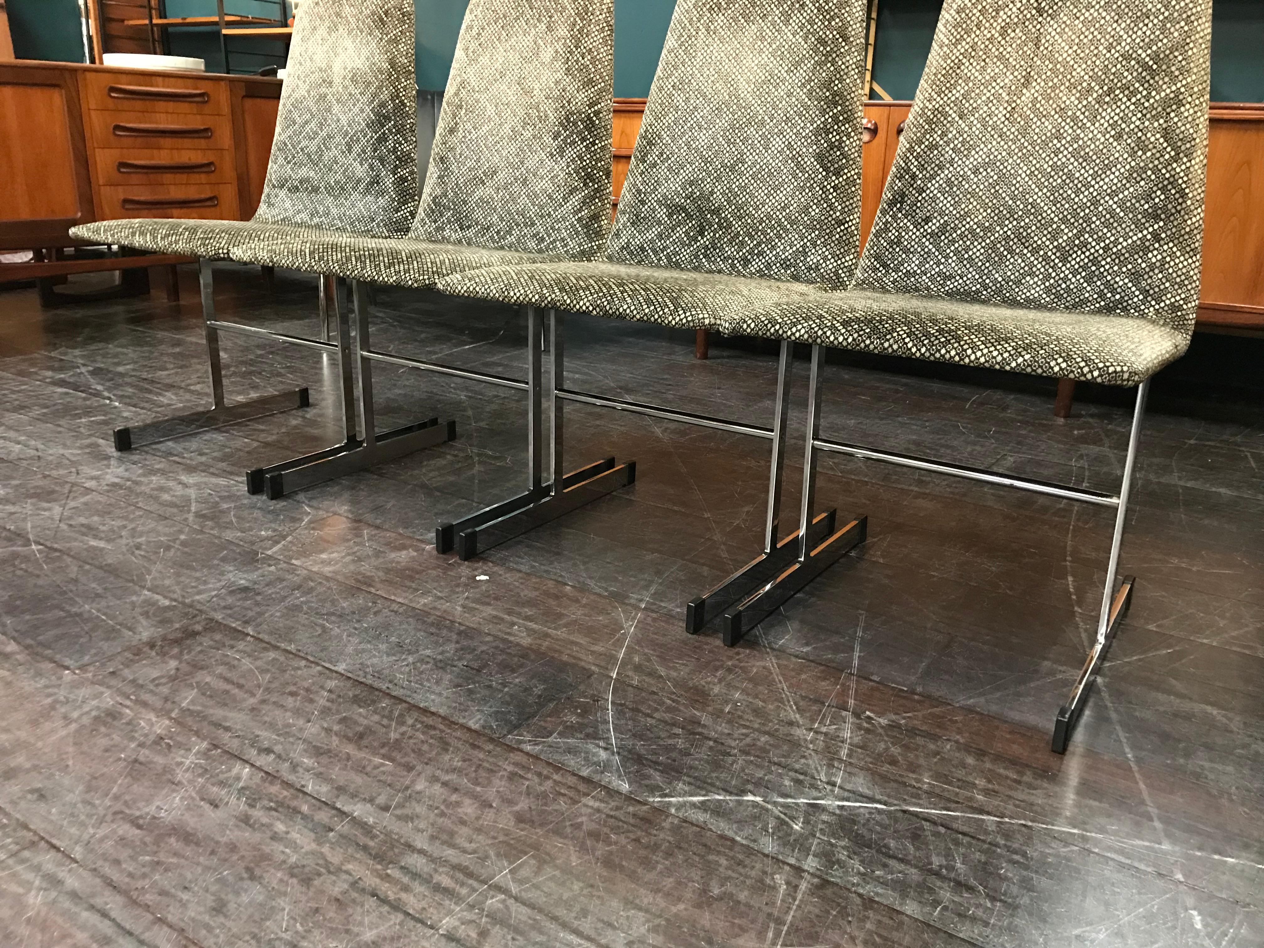 Set of 4 British 1970s Midcentury 'Lisse' Dining Chairs by Tim Bates for Pieff For Sale 10