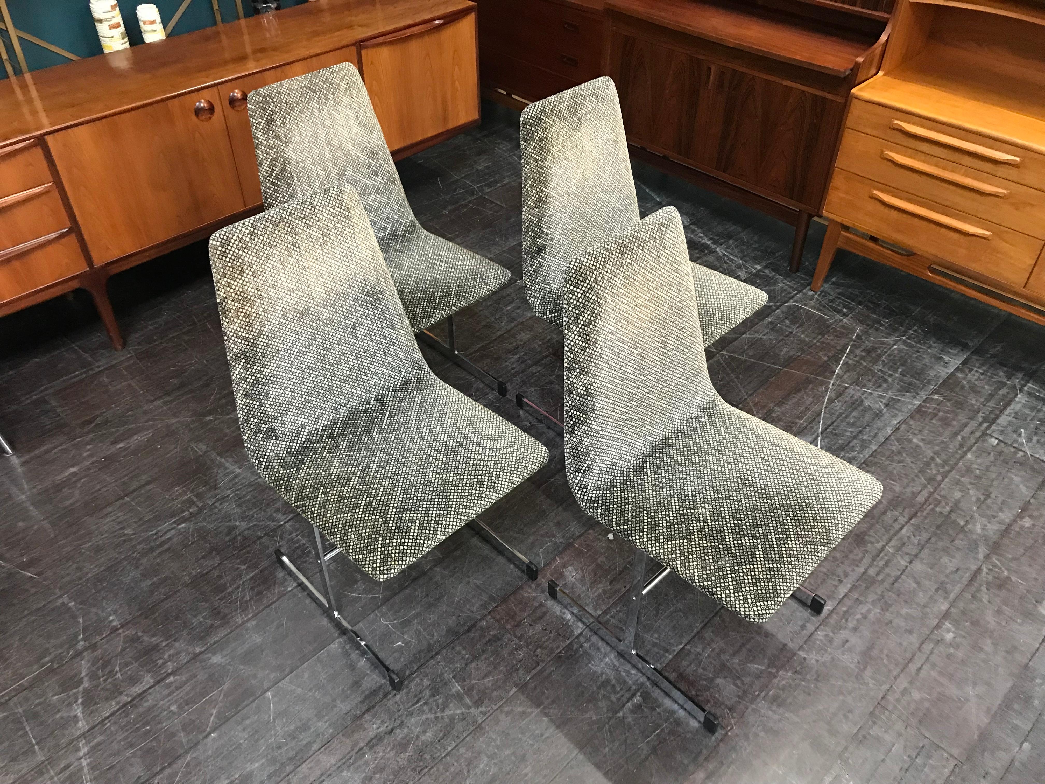 Set of 4 British 1970s Midcentury 'Lisse' Dining Chairs by Tim Bates for Pieff In Good Condition For Sale In Glasgow, GB