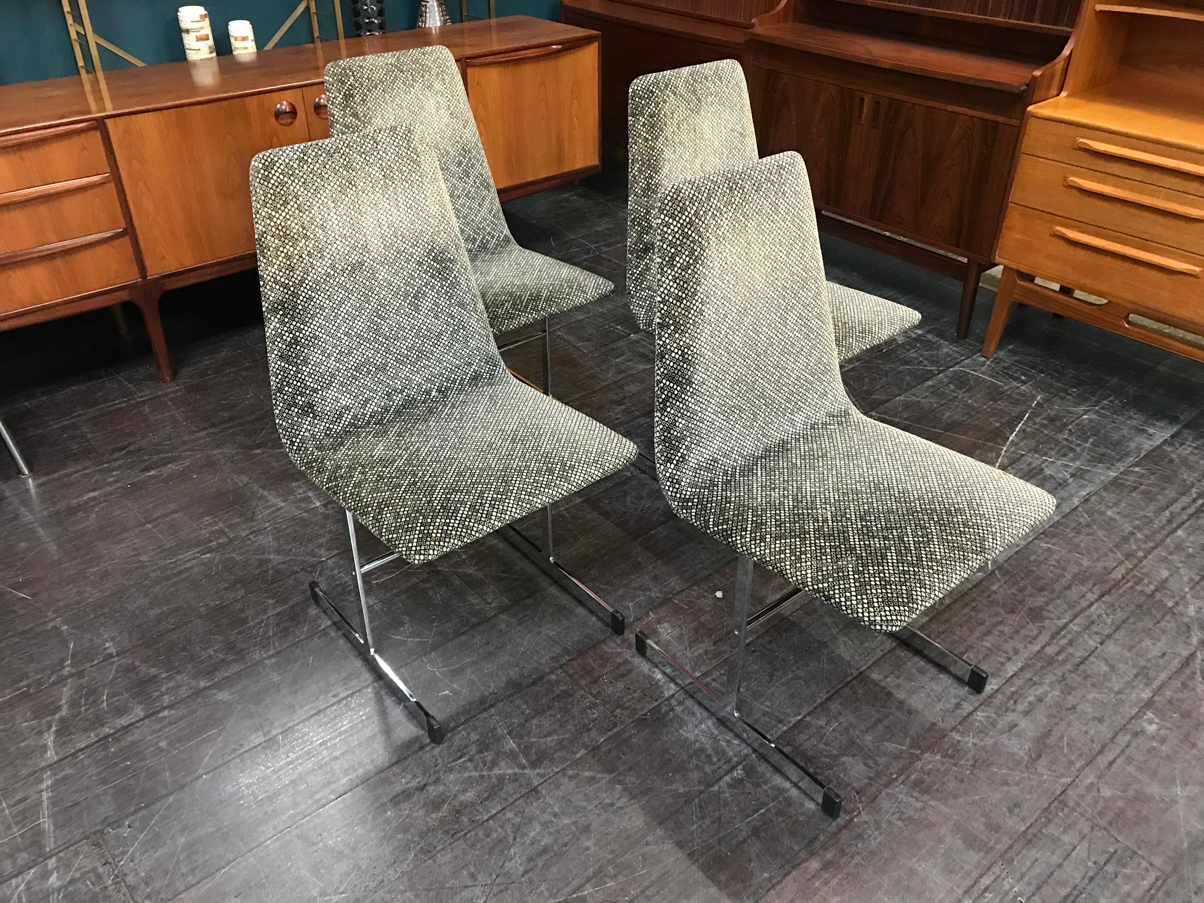 20th Century Set of 4 British 1970s Midcentury 'Lisse' Dining Chairs by Tim Bates for Pieff For Sale