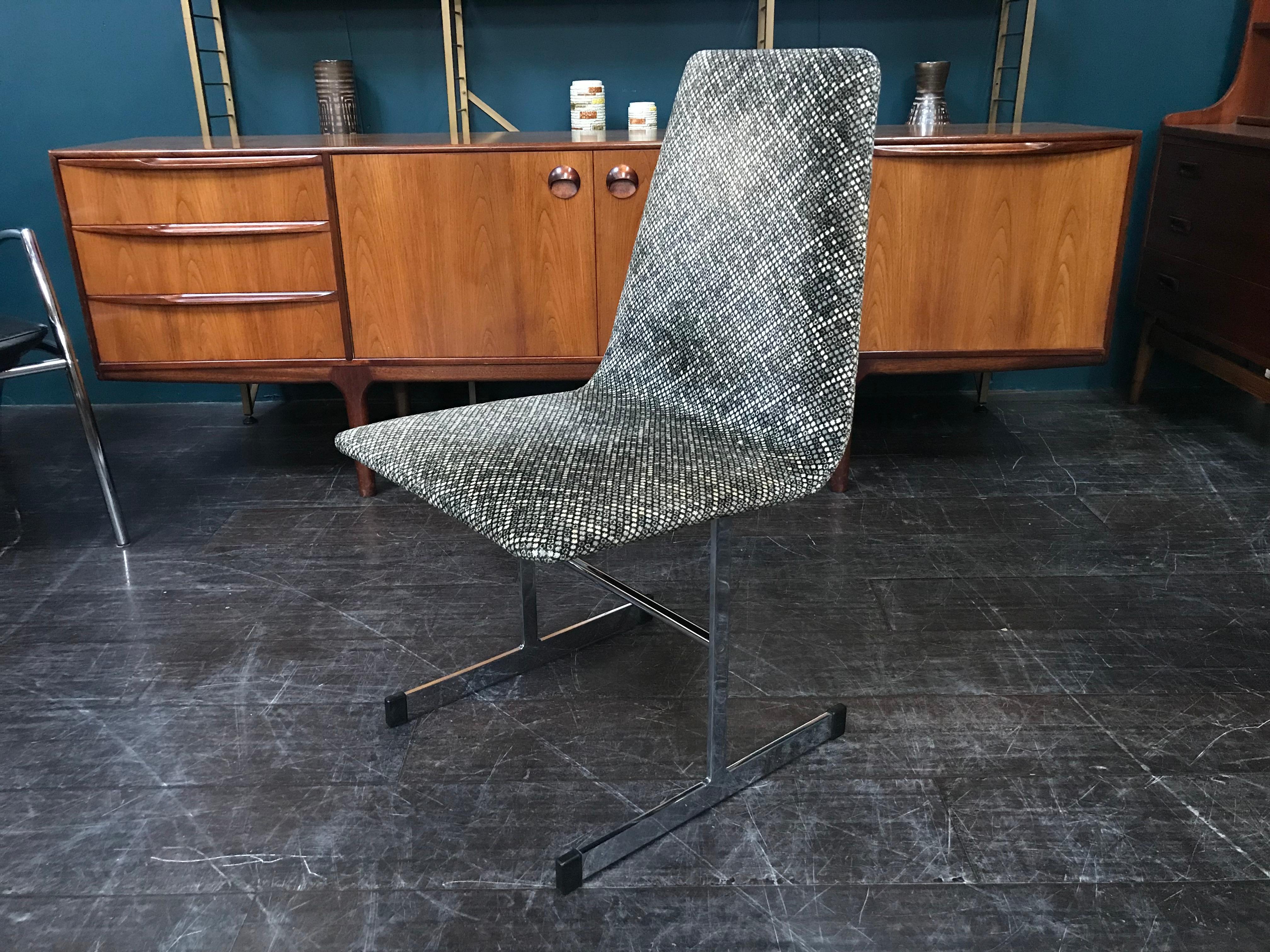 Set of 4 British 1970s Midcentury 'Lisse' Dining Chairs by Tim Bates for Pieff For Sale 2