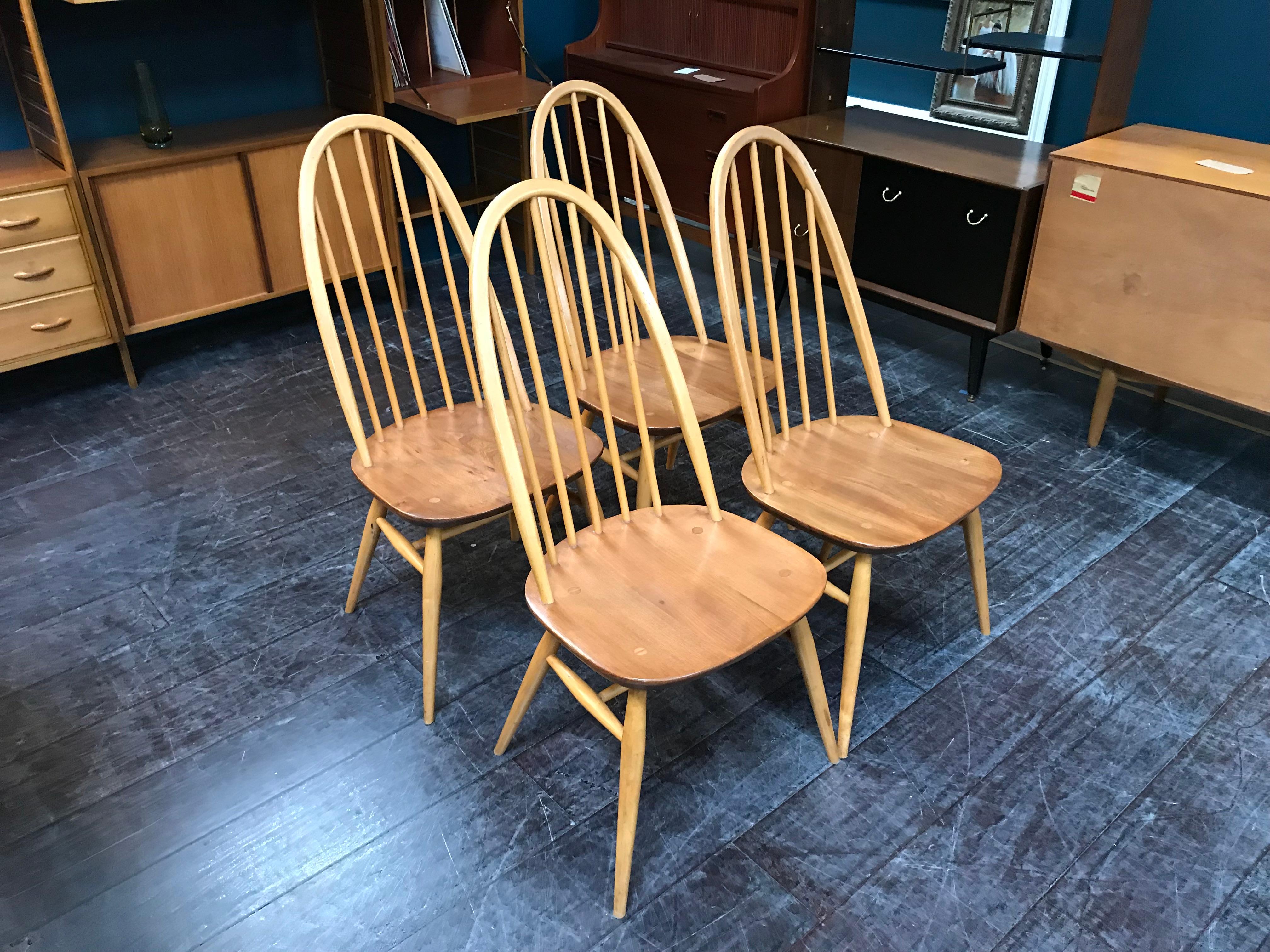 20th Century Set of 4 British Midcentury Windsor Quaker Elm and Beech Dining Chairs by Ercol For Sale