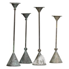 Ensemble de 4 chandeliers en bronze des années 1950