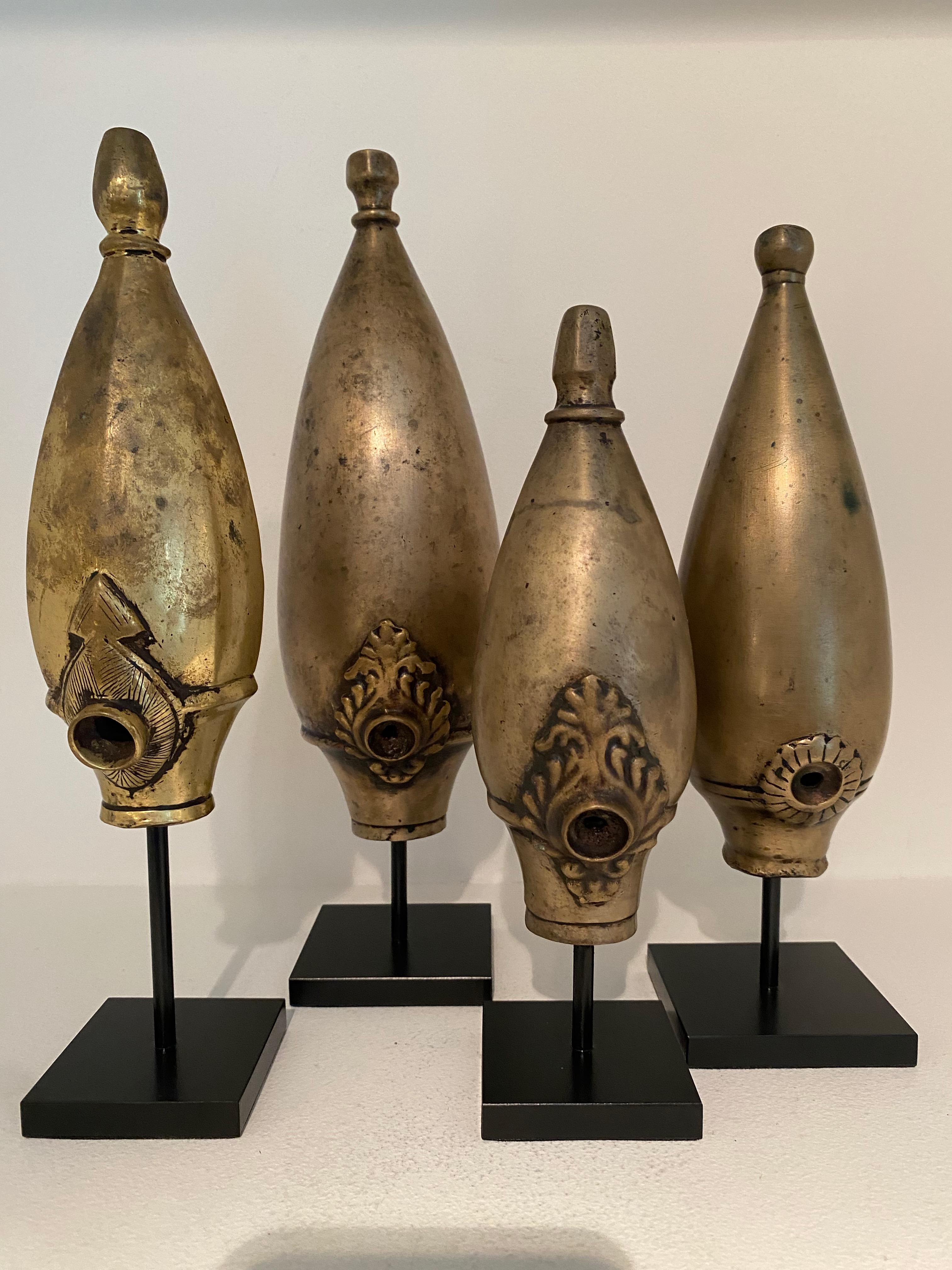 Set of 4 Bronze  Antique Oriental parts of Opium Pipes, Birma In Good Condition In Schellebelle, BE