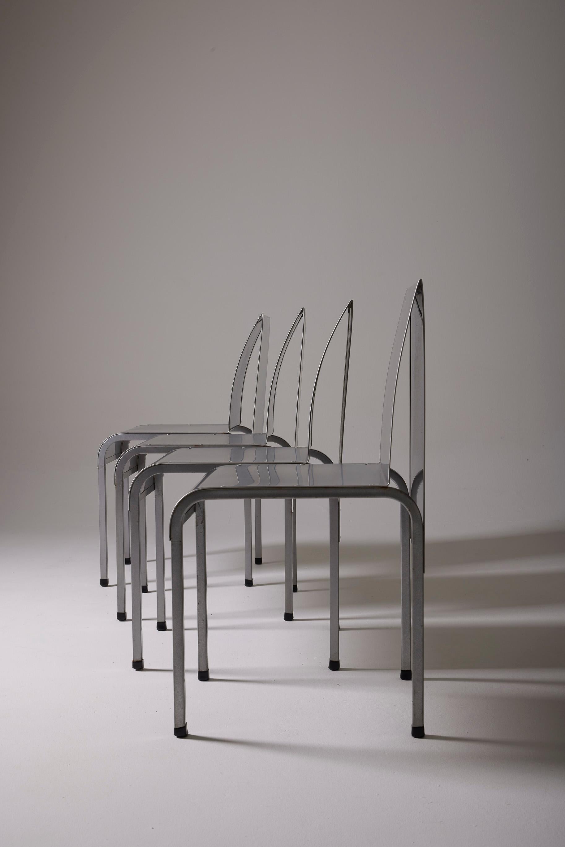 Ensemble de 4 chaises en métal brossé 11