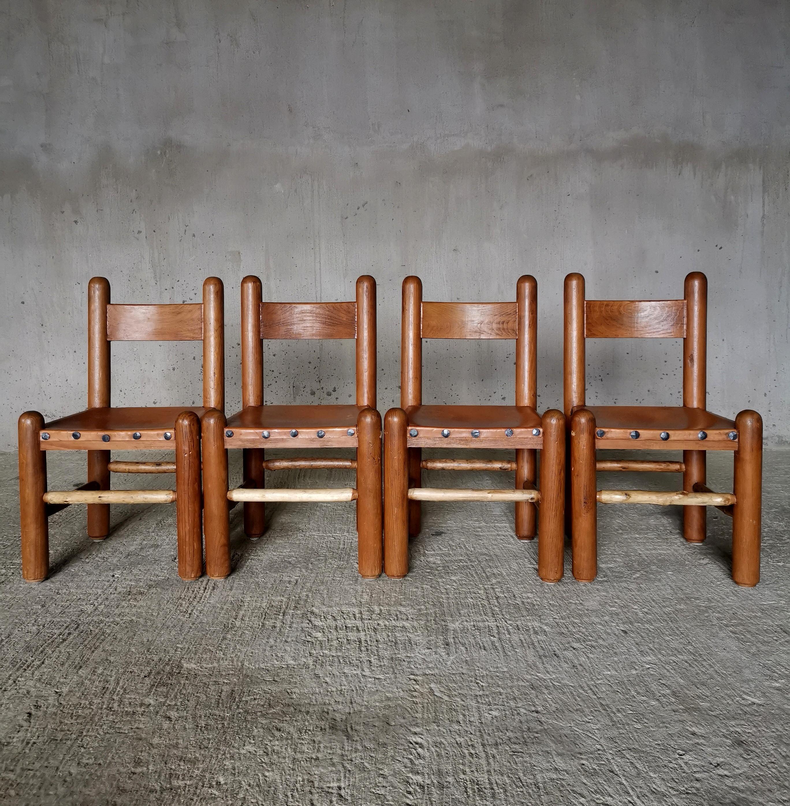Mid-Century Modern Set of 4 Brutalist and Sculptural dining chairs in the style of Charles Dudouyt For Sale