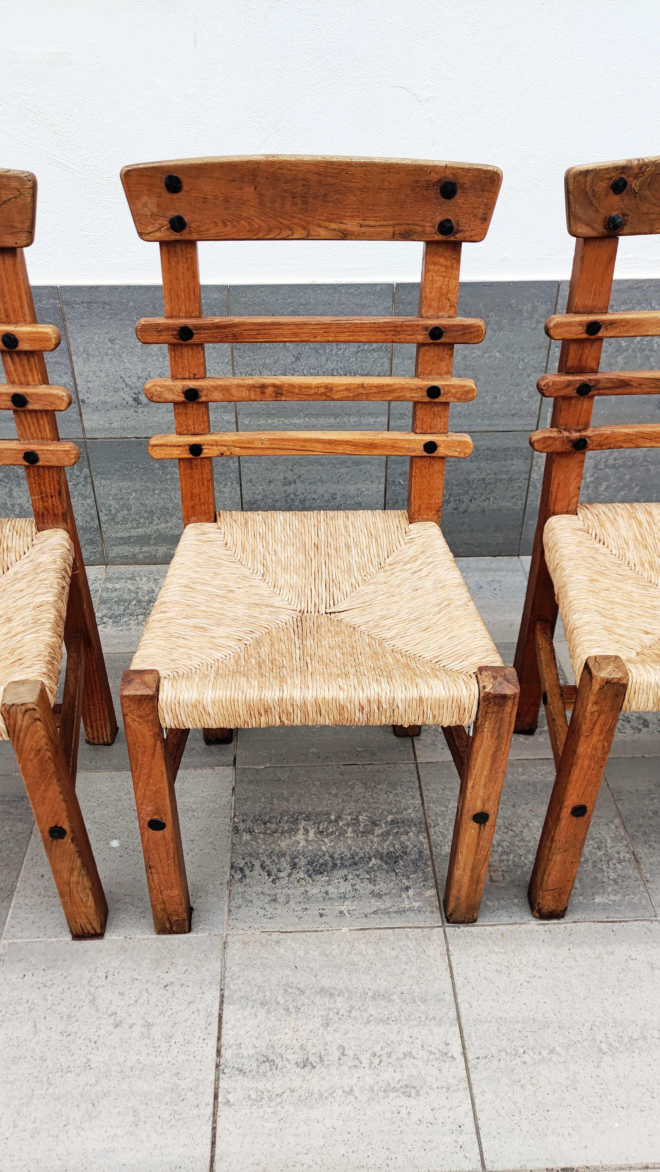 Set of 4 Brutalist Oak and Straw Dining Chairs, Spain, 1950 1